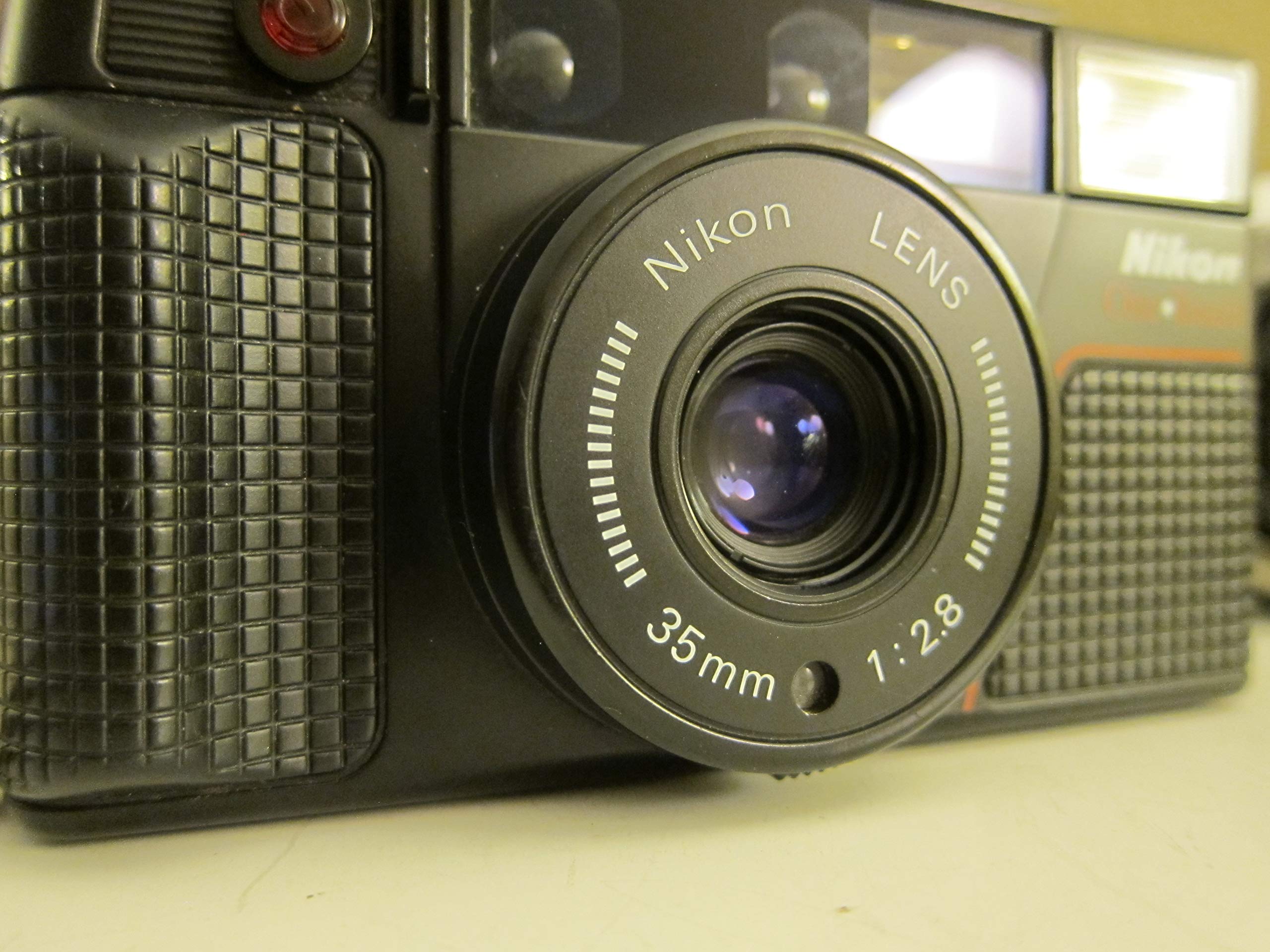 Nikon One Touch 35mm レンジファインダーカメラ Nikon One Touch 35mm Film Camera – Relics