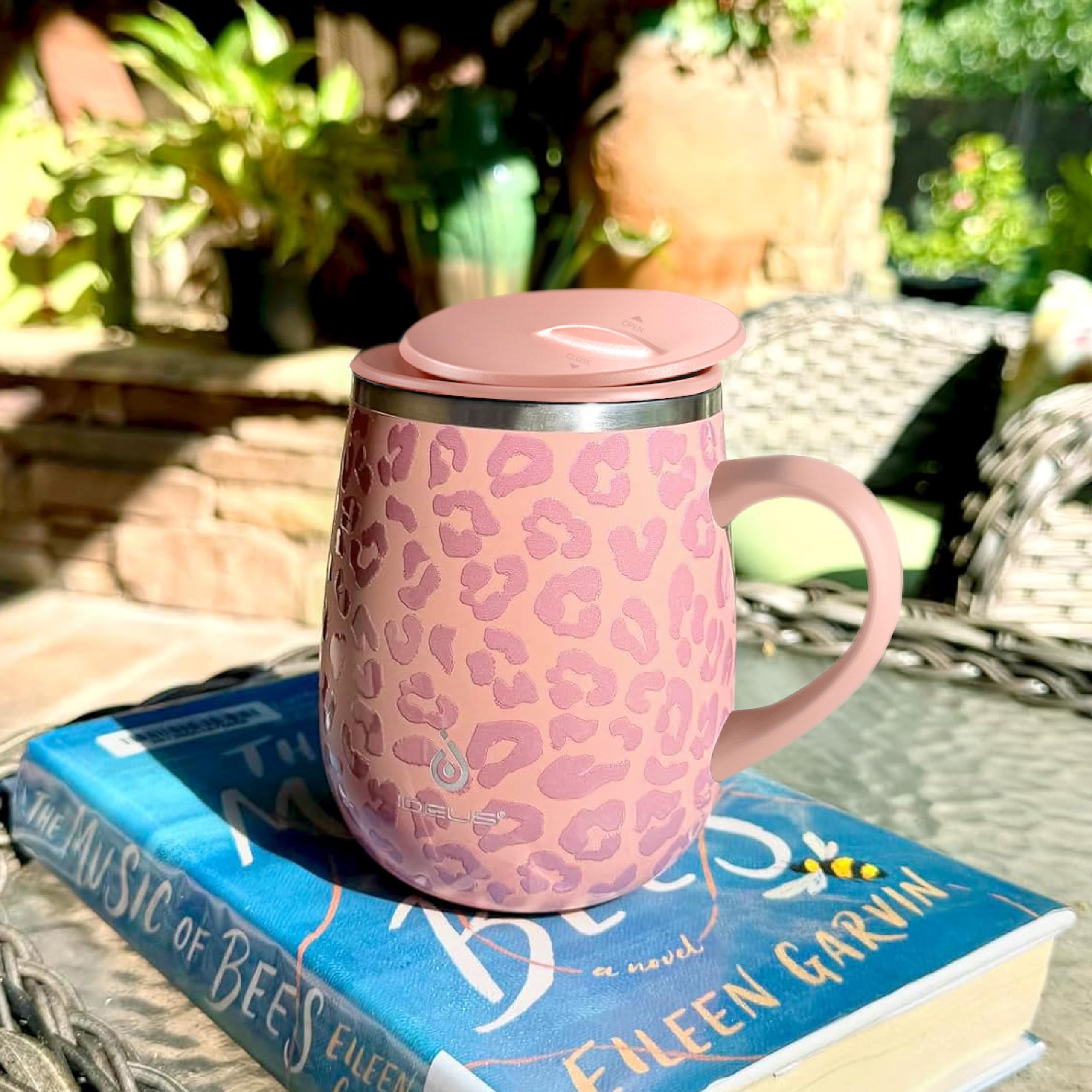 Ideus Taza de café aislada de 16 onzas con tapa y asa (rosa leopardo)