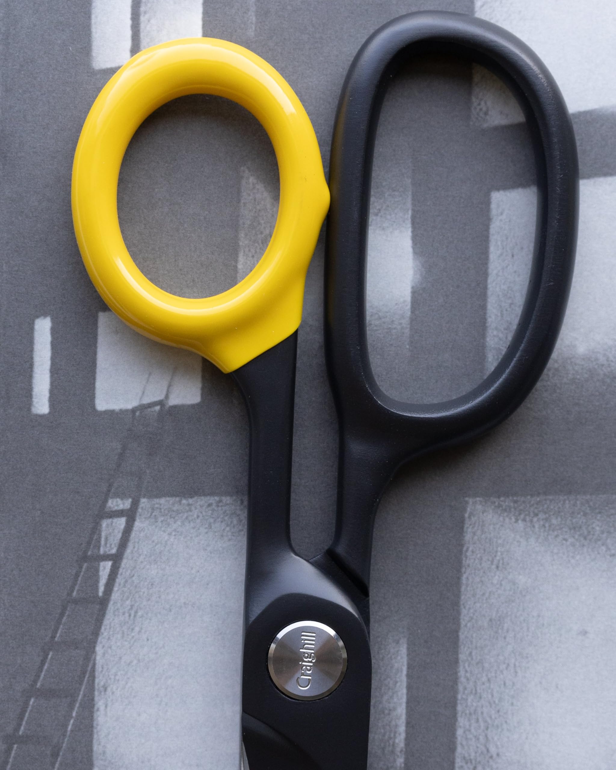 Craighill Chroma Scissors Noir | Ciseaux design en acier inoxydable avec revêtement en céramique 21,6 x 7,6 cm | 198 g | Poignées en vinyle | Garantie à vie | Bureau bricolage cadeau bureau