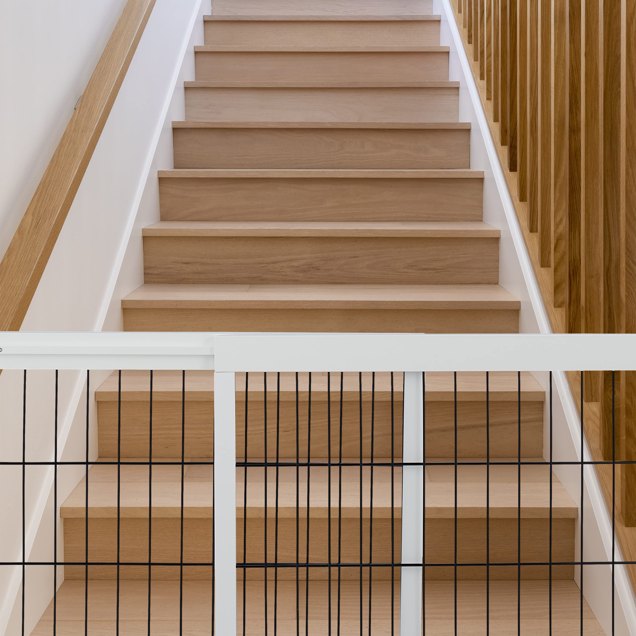 Relaxdays Barrera Seguridad Niños y Perros, Valla Protectora Puerta o Escalera, sin Taladrar, 56 x 70-115cm, Blanca