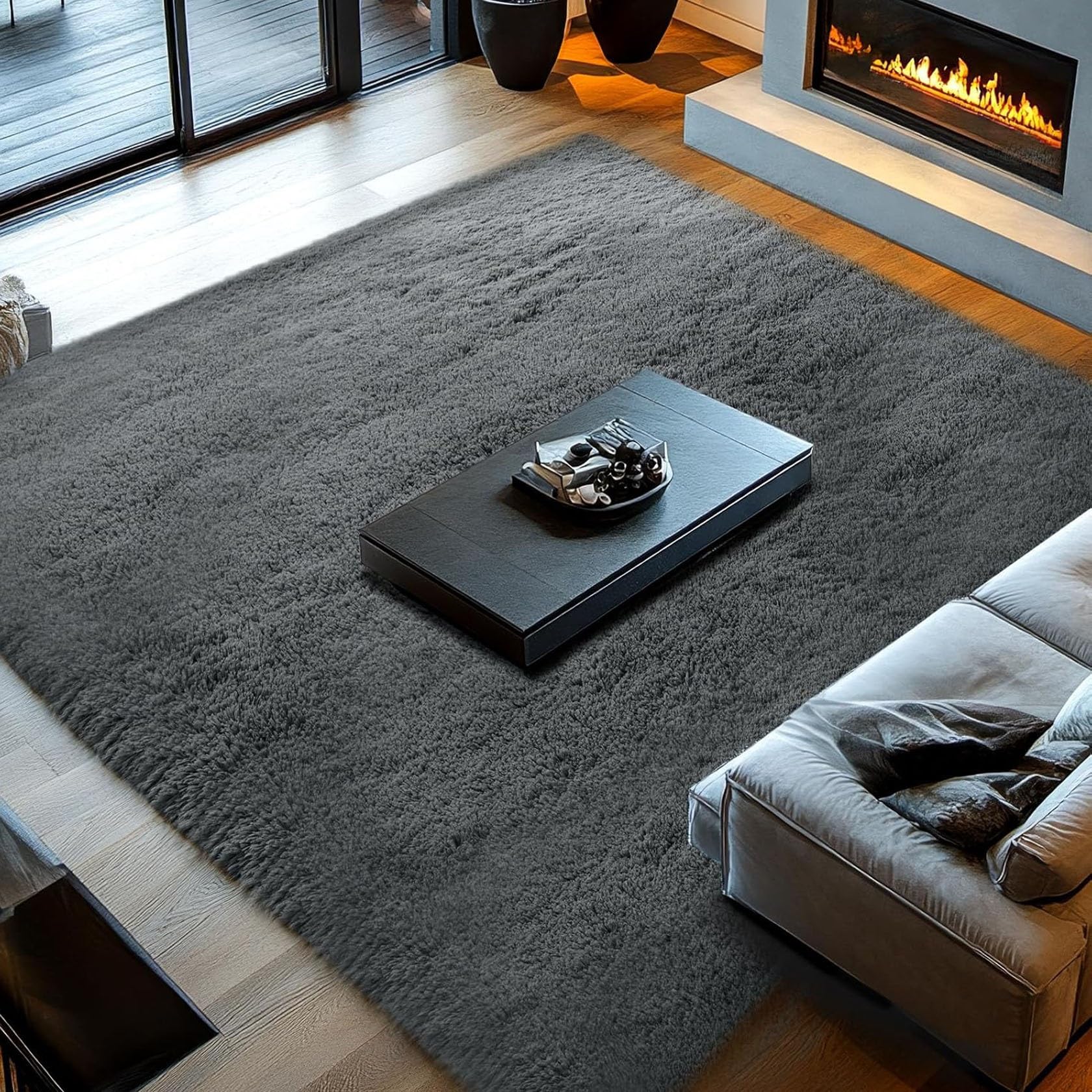 Kuscheliger Kurzflor Teppich 140 x 140 cm Anti-Rutsch Rückseite Einfarbiges Design Waschbar Bereich Teppich für Wohnzimmer, Schlafzimmer, Dunkelgrau