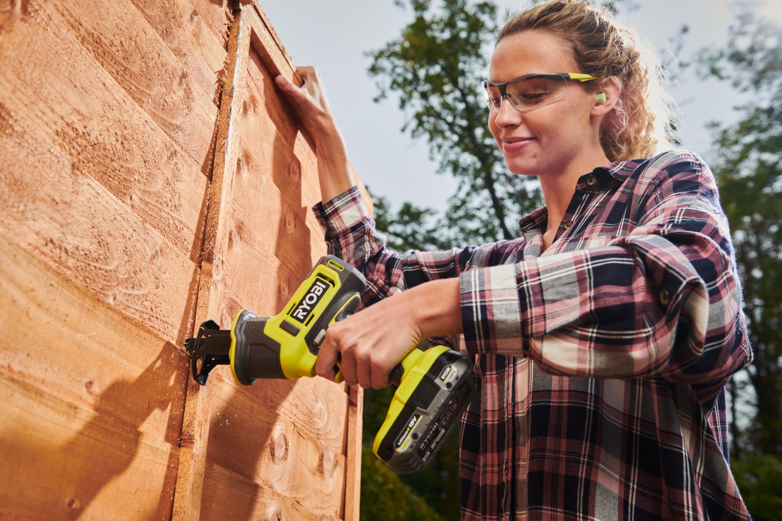 Ryobi Sega a Gattuccio Compatta a Batteria 18V ONE+, Utilizzo One-Handed, Corsa Lama 16 mm, 3000 corse/min, Senza Batteria e Caricatore, R18RSC-0