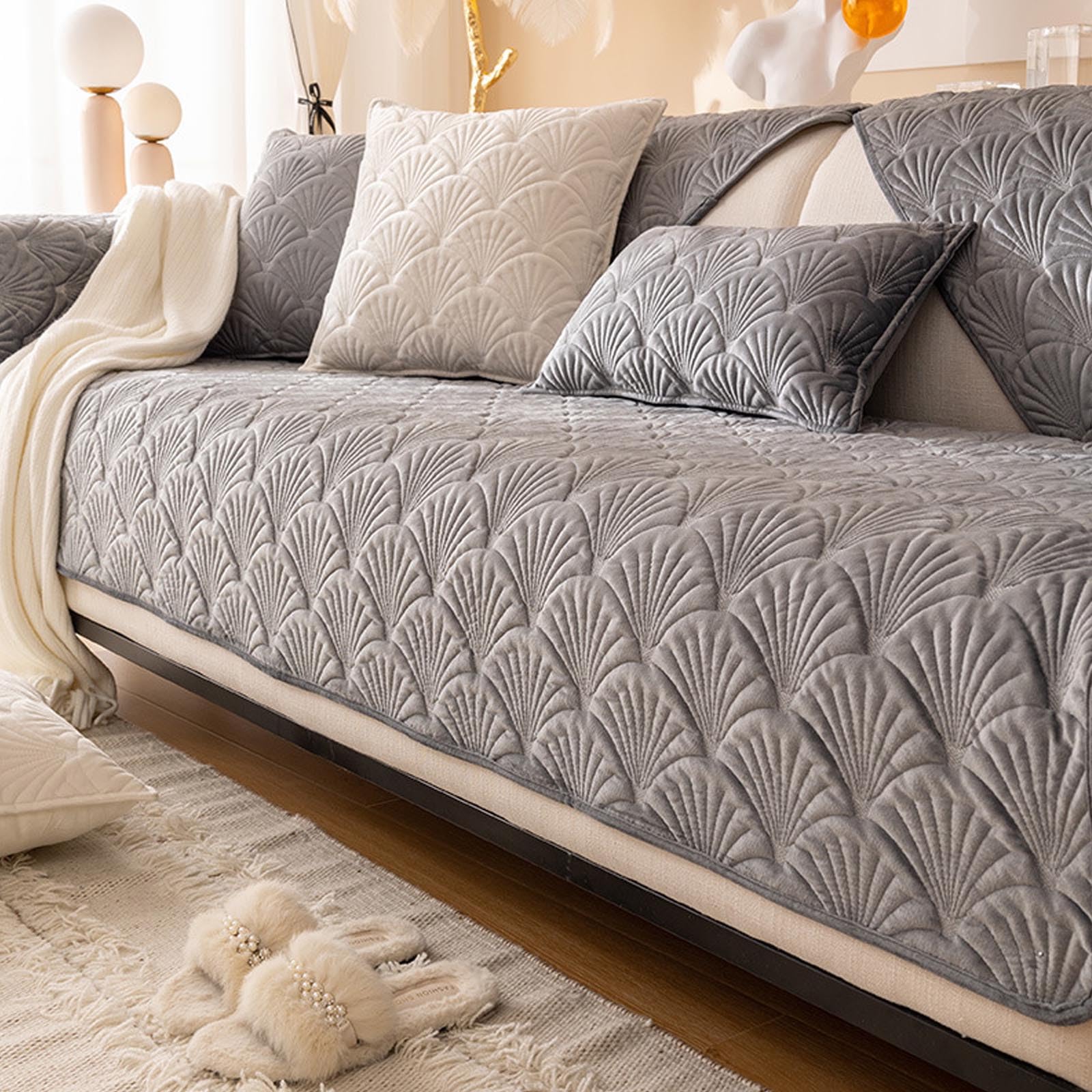 Housse de canapé en velours matelassé et respirant avec envers silicone