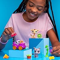 Vista 4 de Littlest Pet Shop, Safari Play Pack - Gen 7, Pets #53, #54, #55, Auténtica figura de cabeza Bobble LPS, juguete de imaginación coleccionable animal