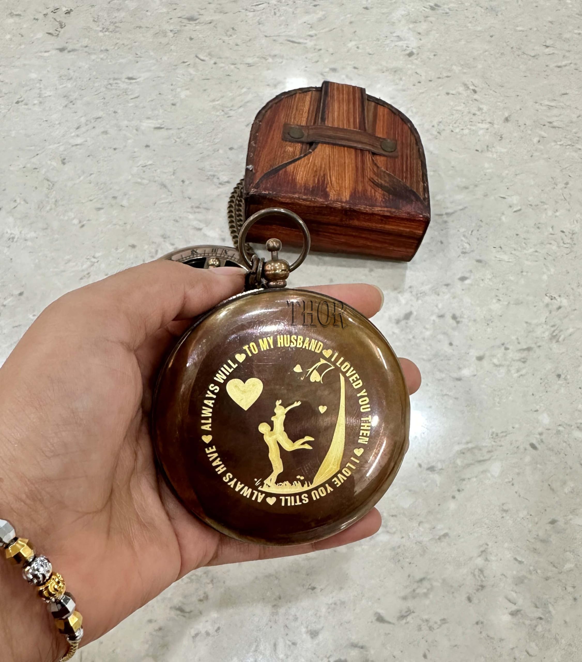 Bussola in ottone con meridiana nautica con custodia in pelle e catena, accessorio steampunk, regalo unico per uomo, bellissimo orologio a meridiana fatto a mano per mio marito