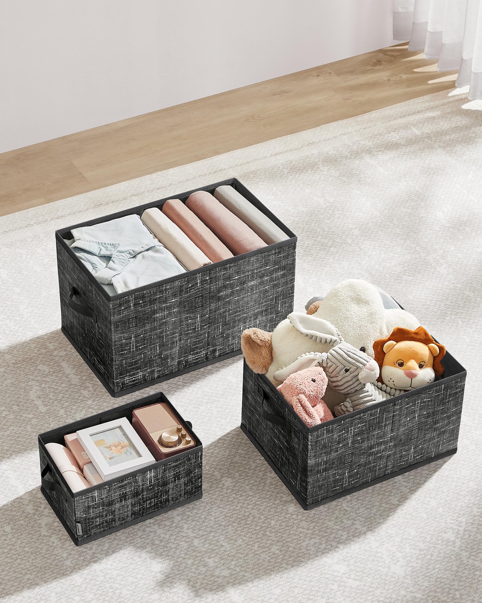 SONGMICS 3-pak składanych pudełek do przechowywania tkanin, 30 x 20 x 15 cm, organizer garderoby, 2 uchwyty, etykieta, do sypialni, salonu, atramentowy czarny ROB415B01