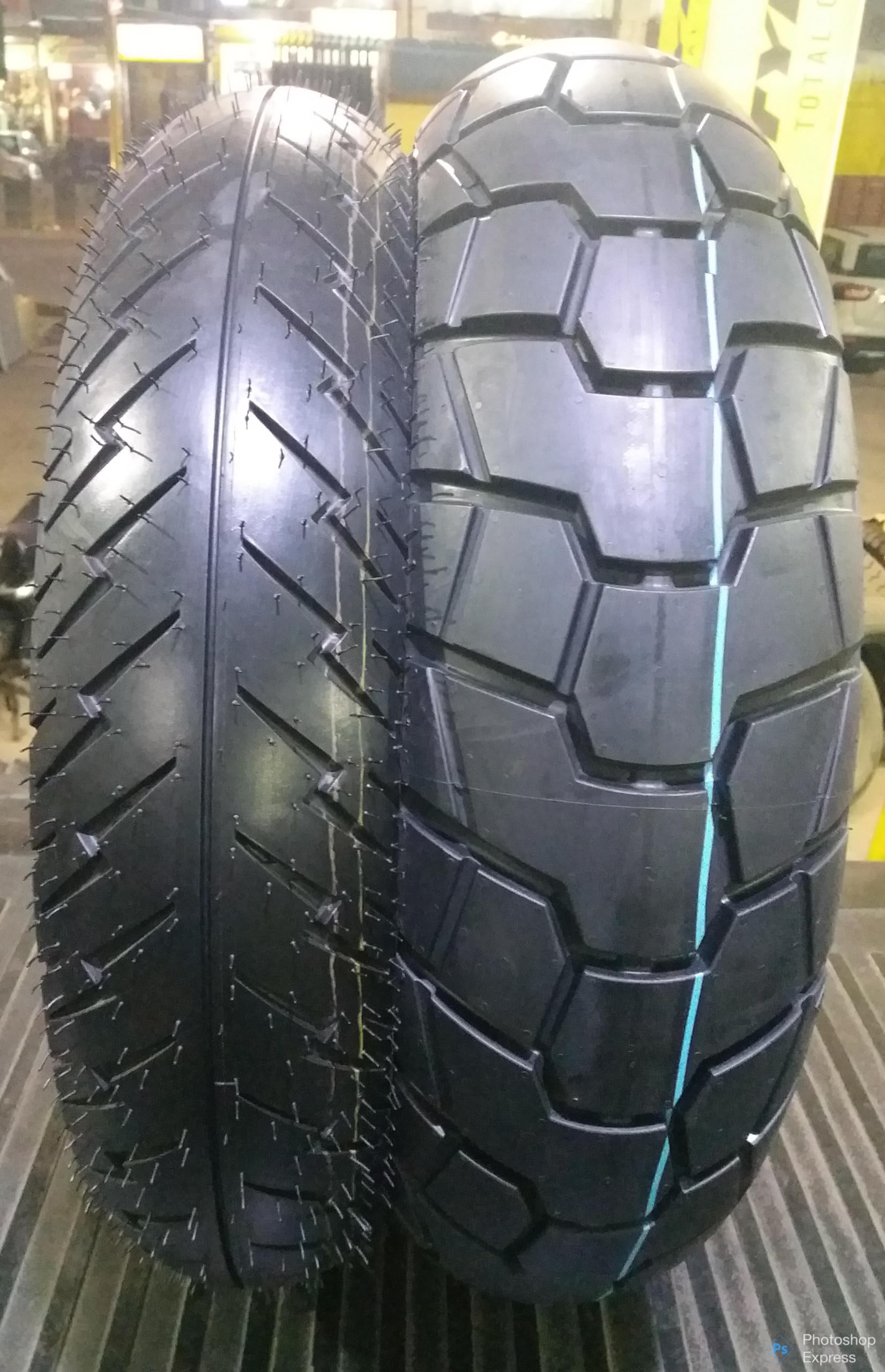 110/70-R17 (NYLON) & 140/60-R17 (RADIAL) CROSSRAD CEAT COMBO PACK
