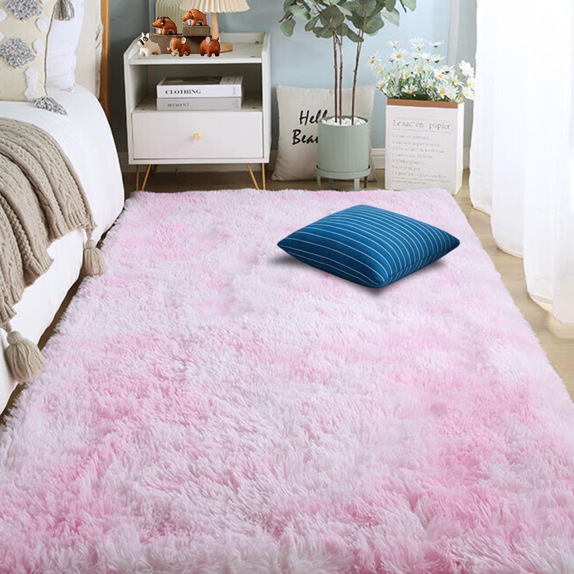Tapis de salon moderne rose clair pour une chambre cocooning