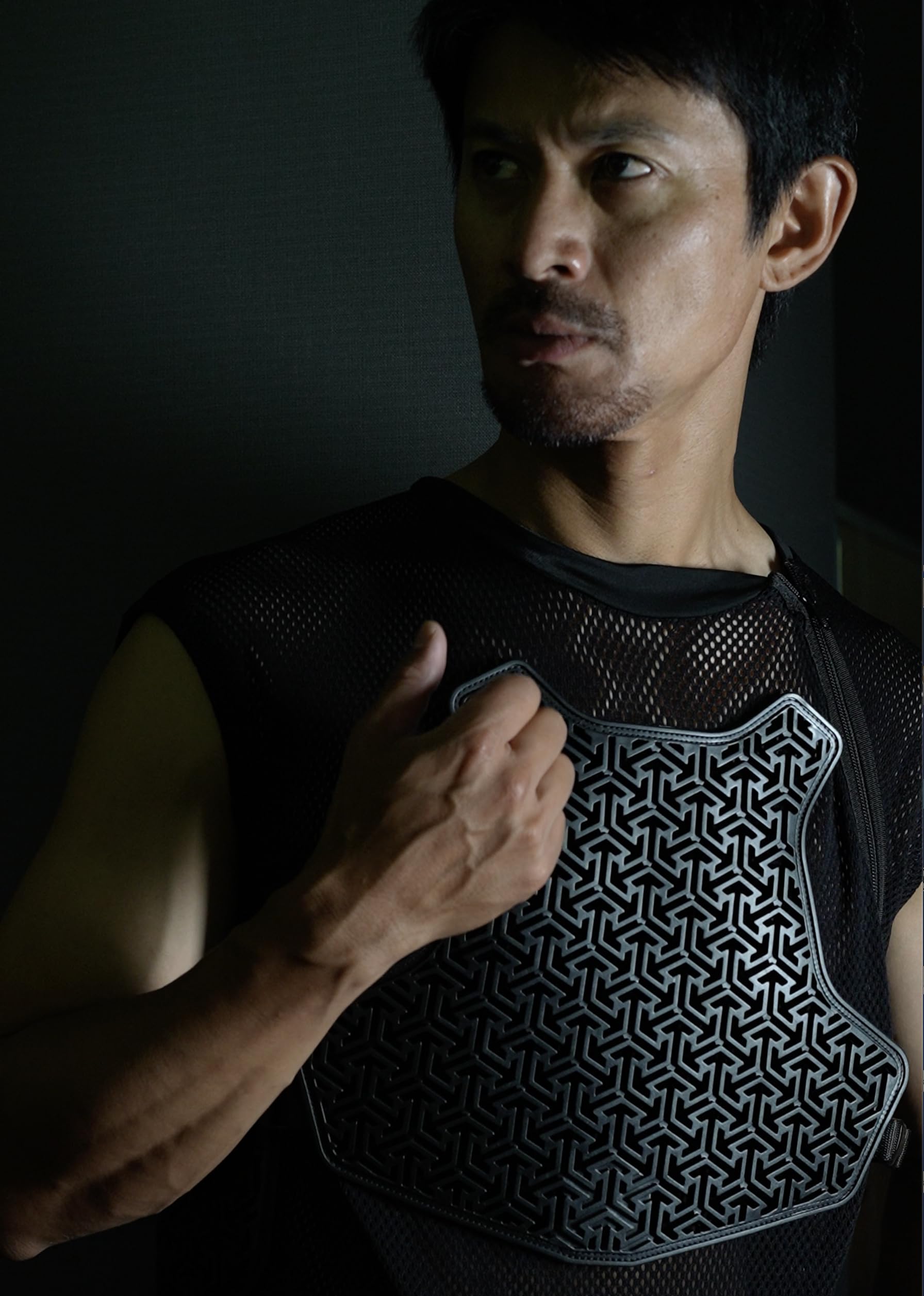 Amazon | コミネ(KOMINE) バイク用 胸部プロテクター エアスルー