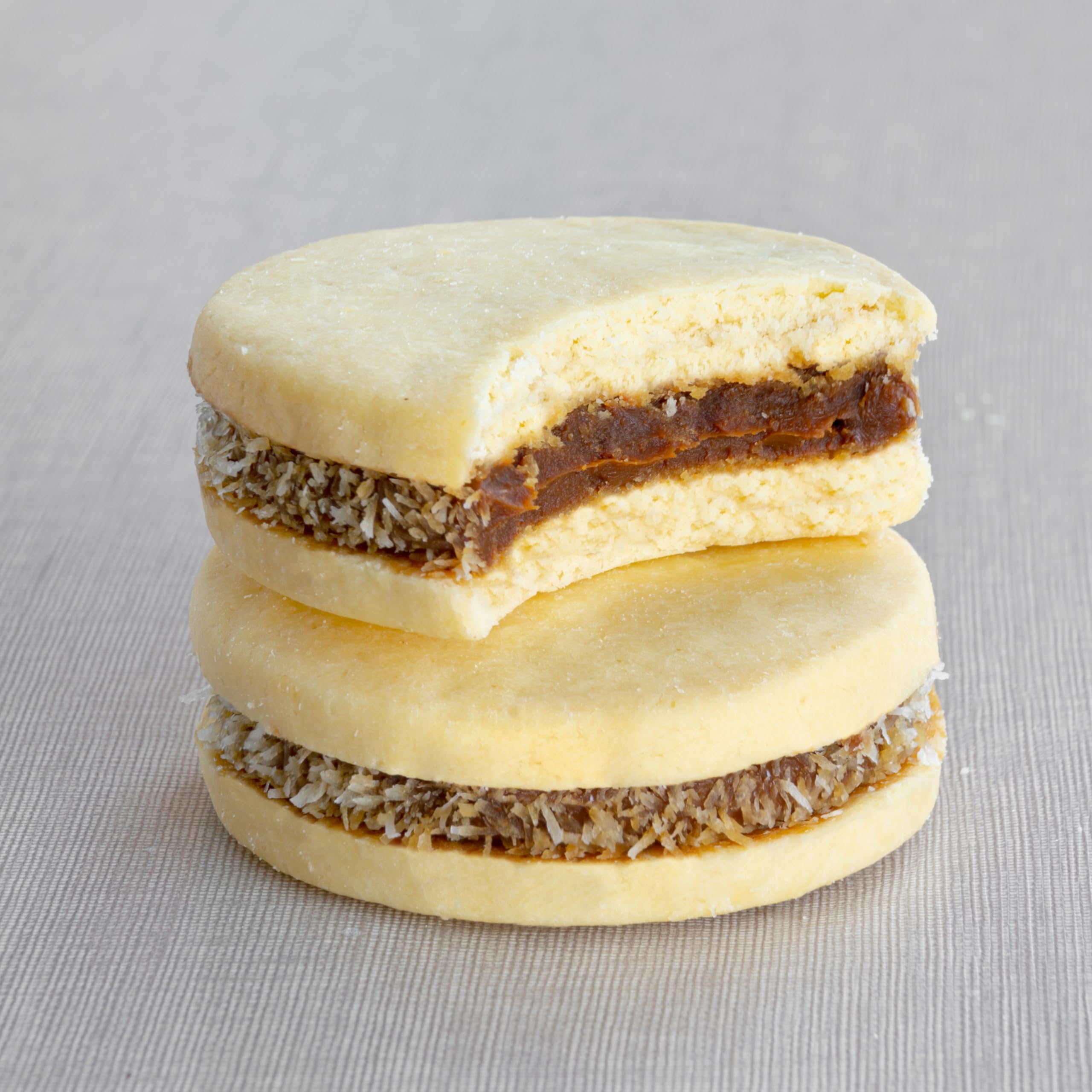 Mardel - Alfajores mixtos maicena, negros y blancos - 12 unidades