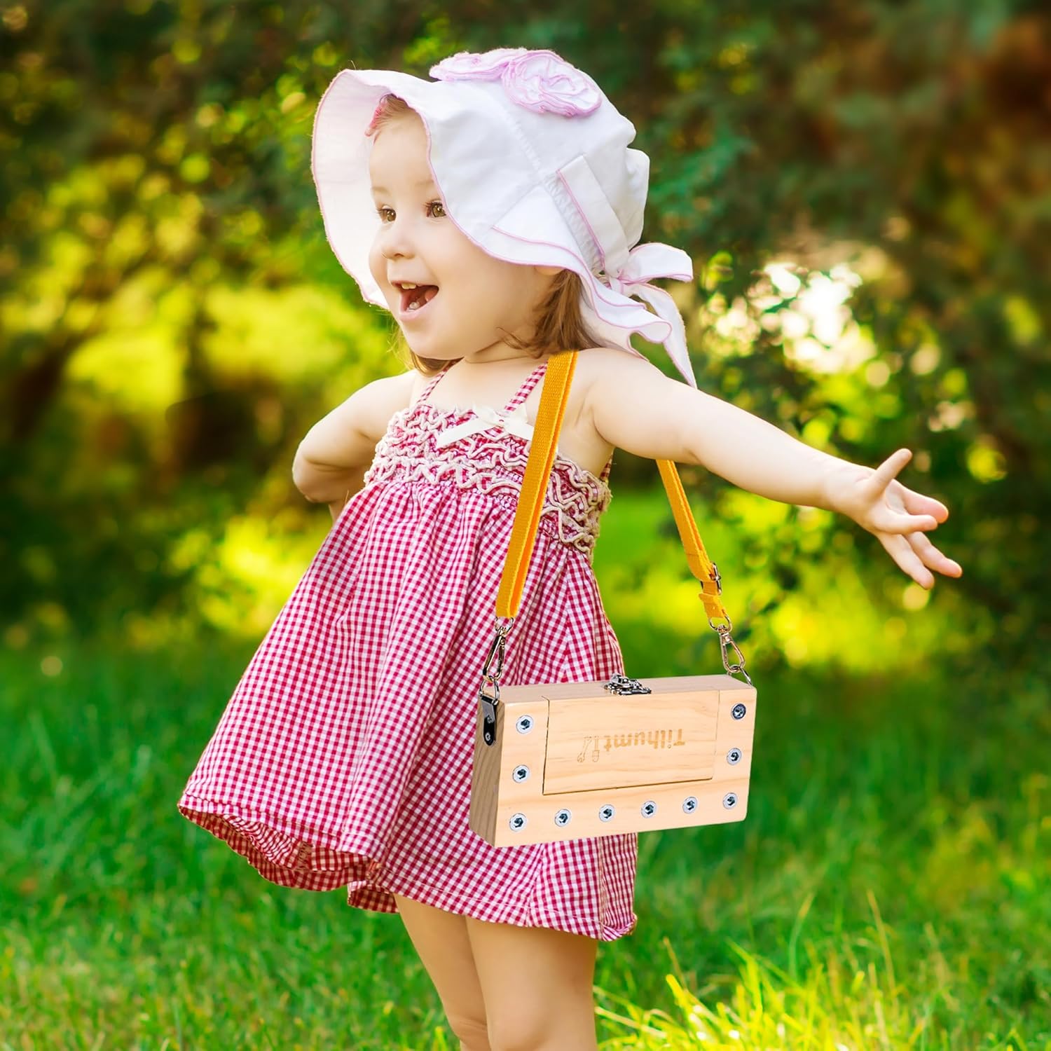 Tilhumt Montessori Screwdriver Board Set with 8 in 1 Toddler Busy Board Book, for 3-5 Toddlers for Travel Quiet Learning Sensory Toys, Felt Busy Book for Baby Educational Activities Fine Motor Skills