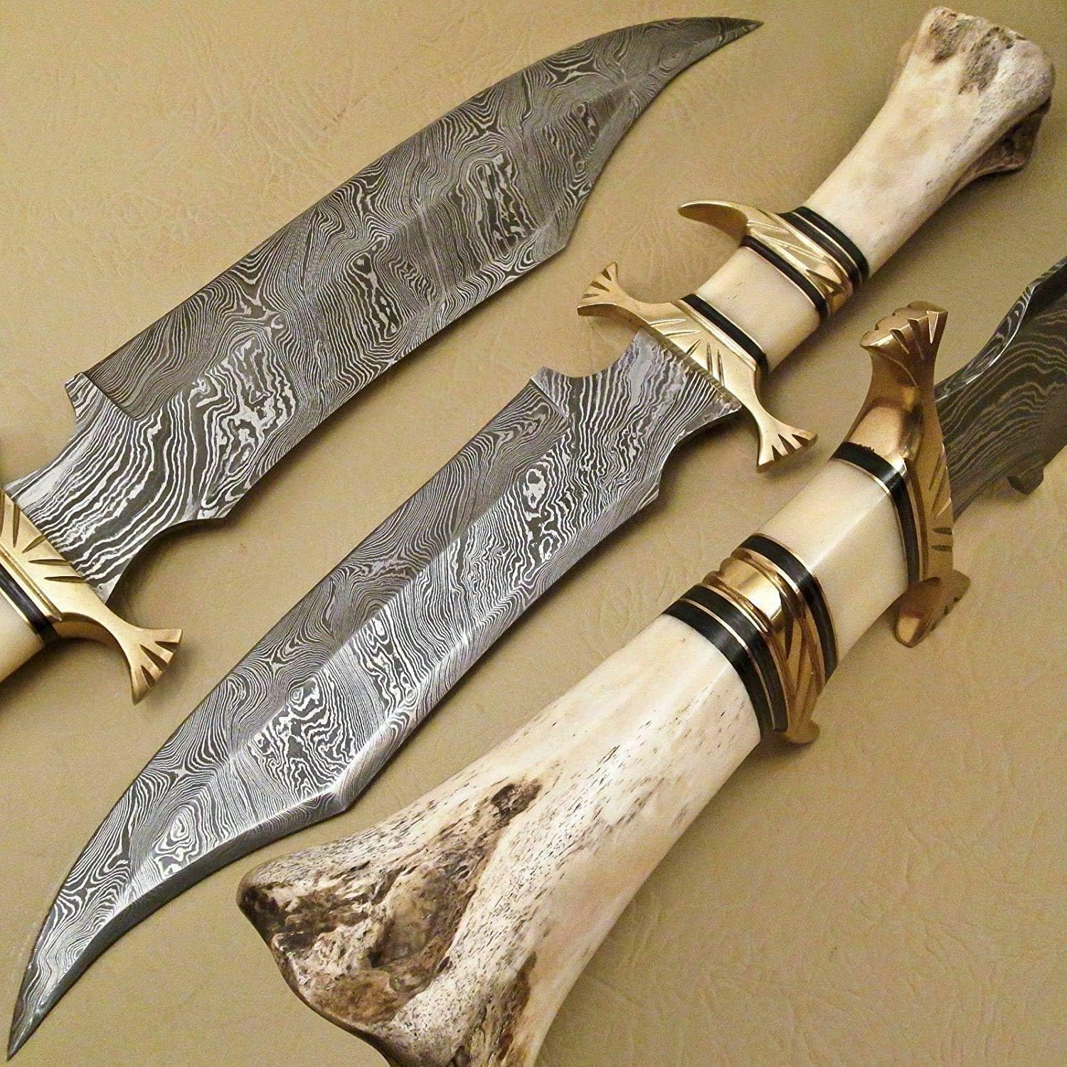 Damascus Steel Hunting Knife - Fixed Blade Knives with Sheath - Firm Grip Handle Made of Camel Bone (bone white)