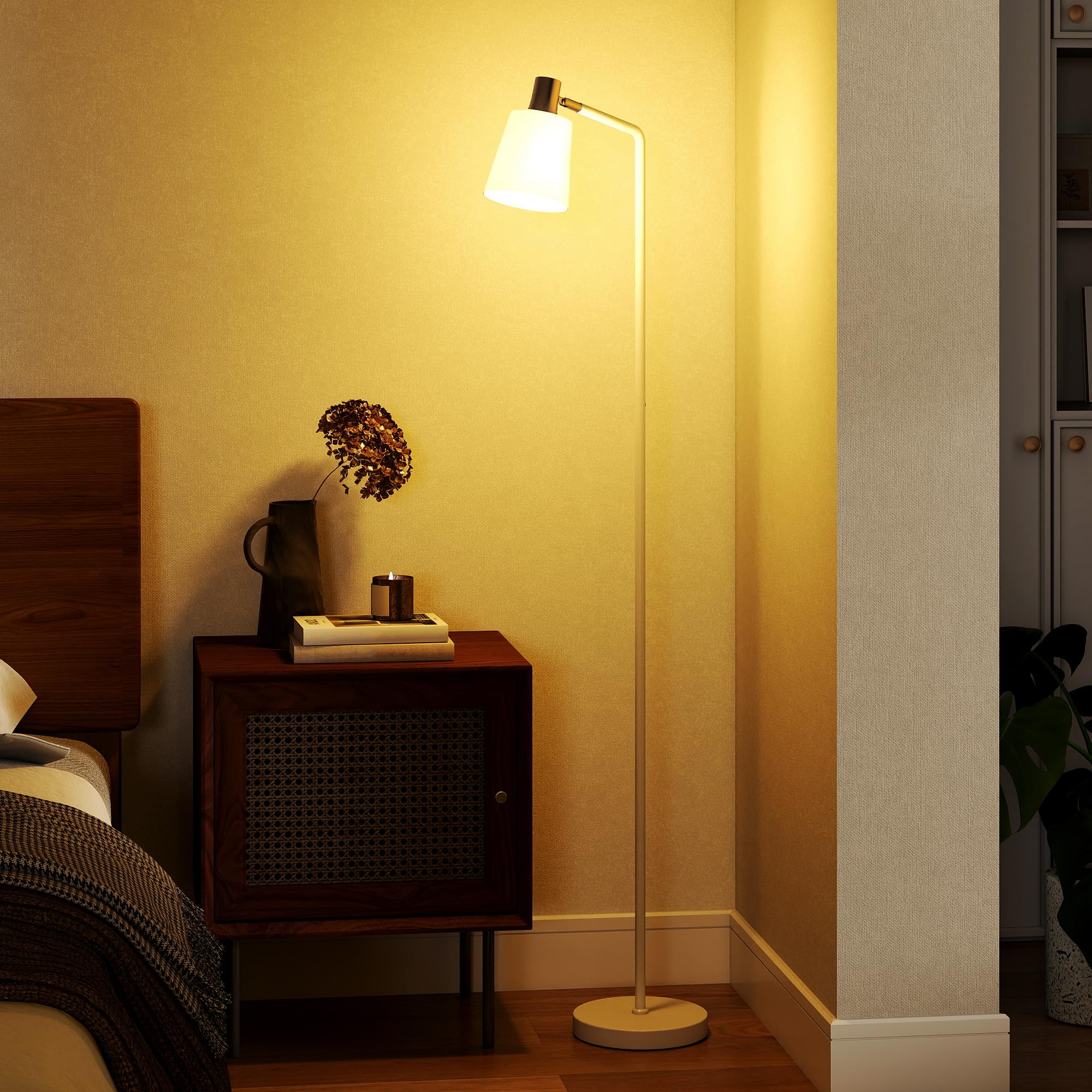 Homcom White Floor Lamp With 350° Rotatable Head, Modern Standing Lamp,