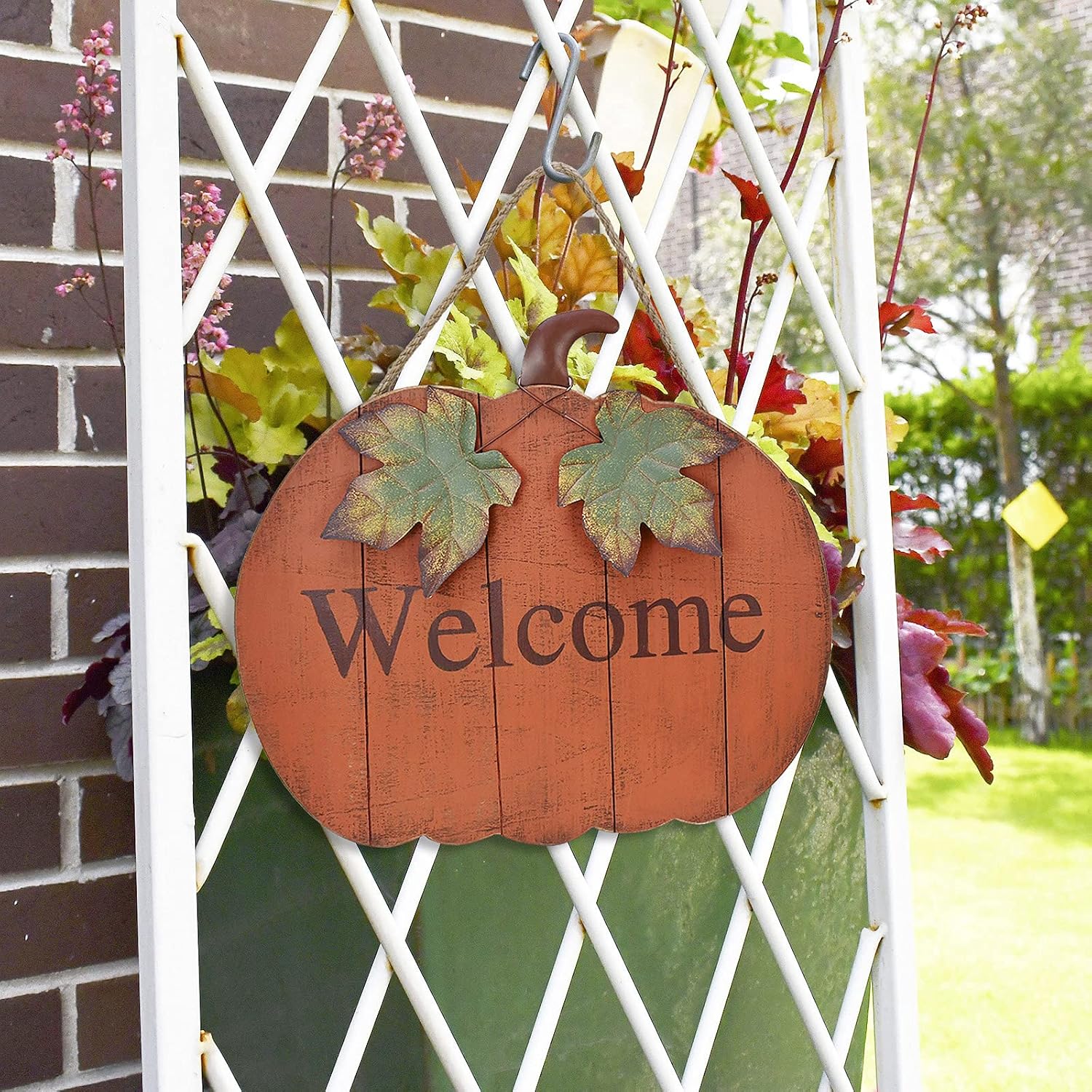 Wooden Pumpkin Welcome Sign Hanging Fall Front Door Decor Rustic Wood Autumn Decoration Decorative Flat Pumpkin Indoor Outdoor Home Decor for Harvest Halloween Thanksgiving (Large)