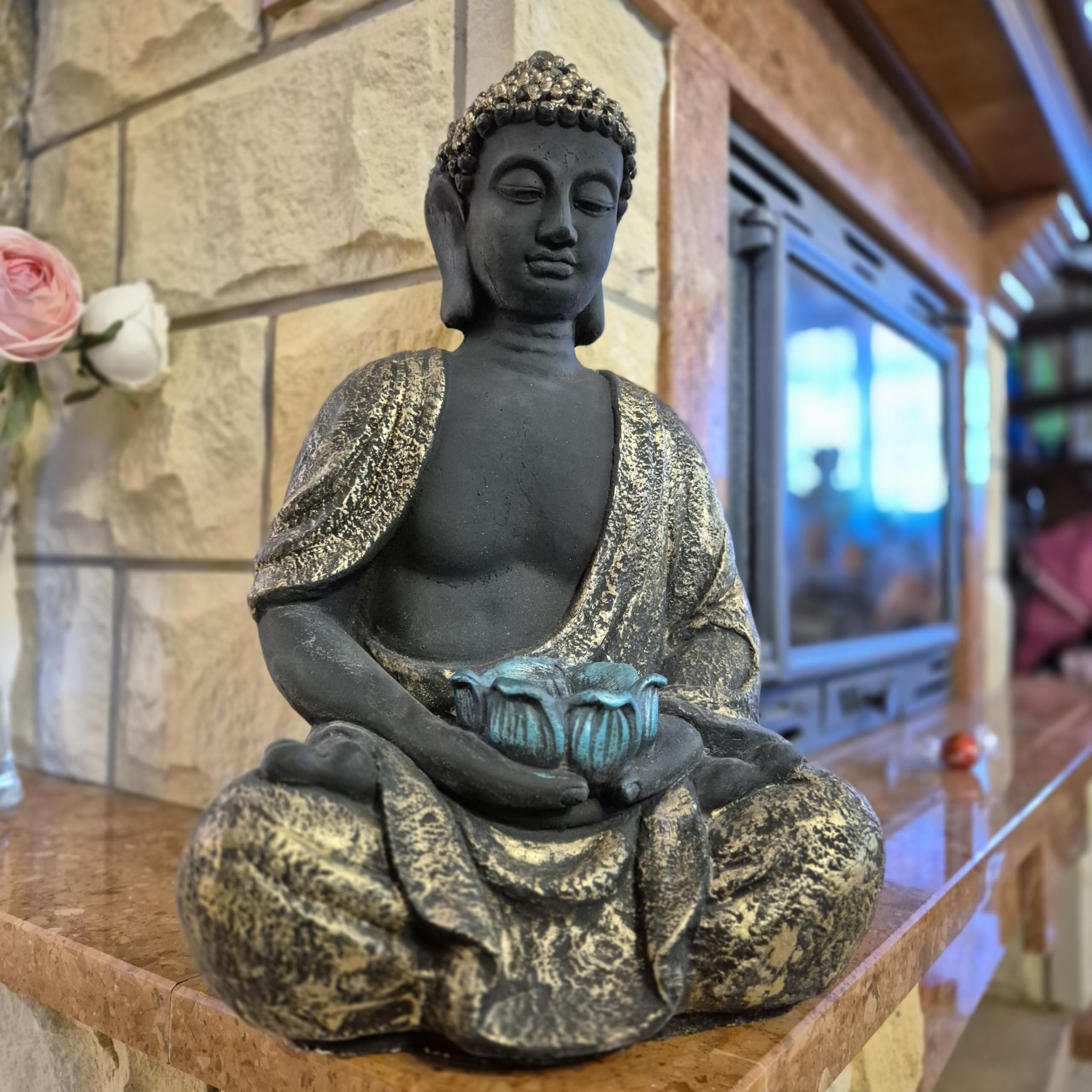 FABRIQ Grande figurine Bouddha 40 cm - 12 kg - Fonte de pierre - Doré - Résistant au gel jusqu'à -30 °C - Méditation et décoration de jardin