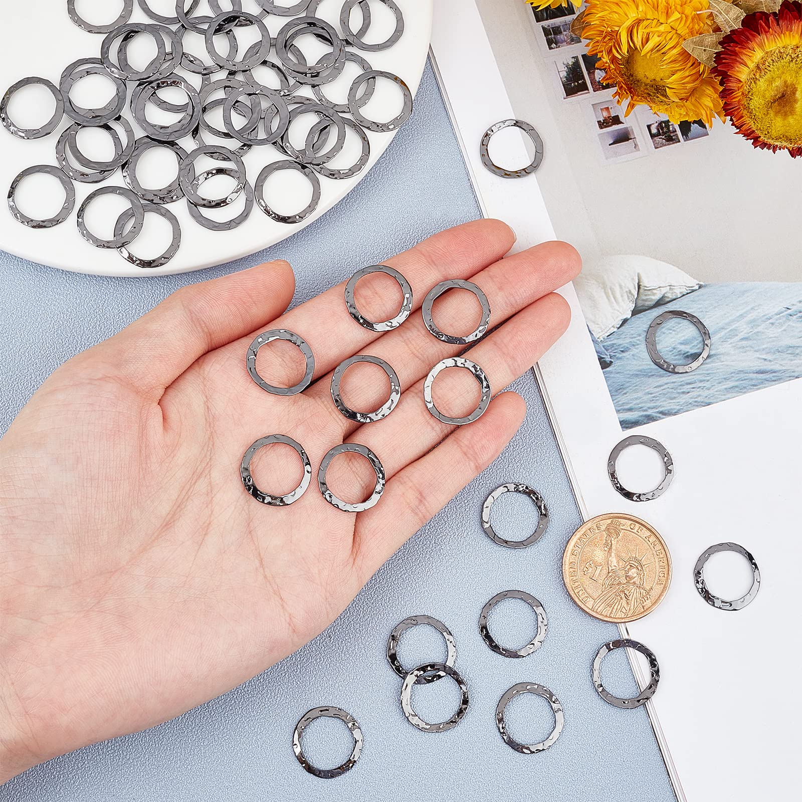 PandaHall - 60 anillos de eslabones de latón con círculos de metal plomizo, dijes de joyería para collares, pulseras, fabricación de joyas, 0.492 in/0.49 pulgadas 6