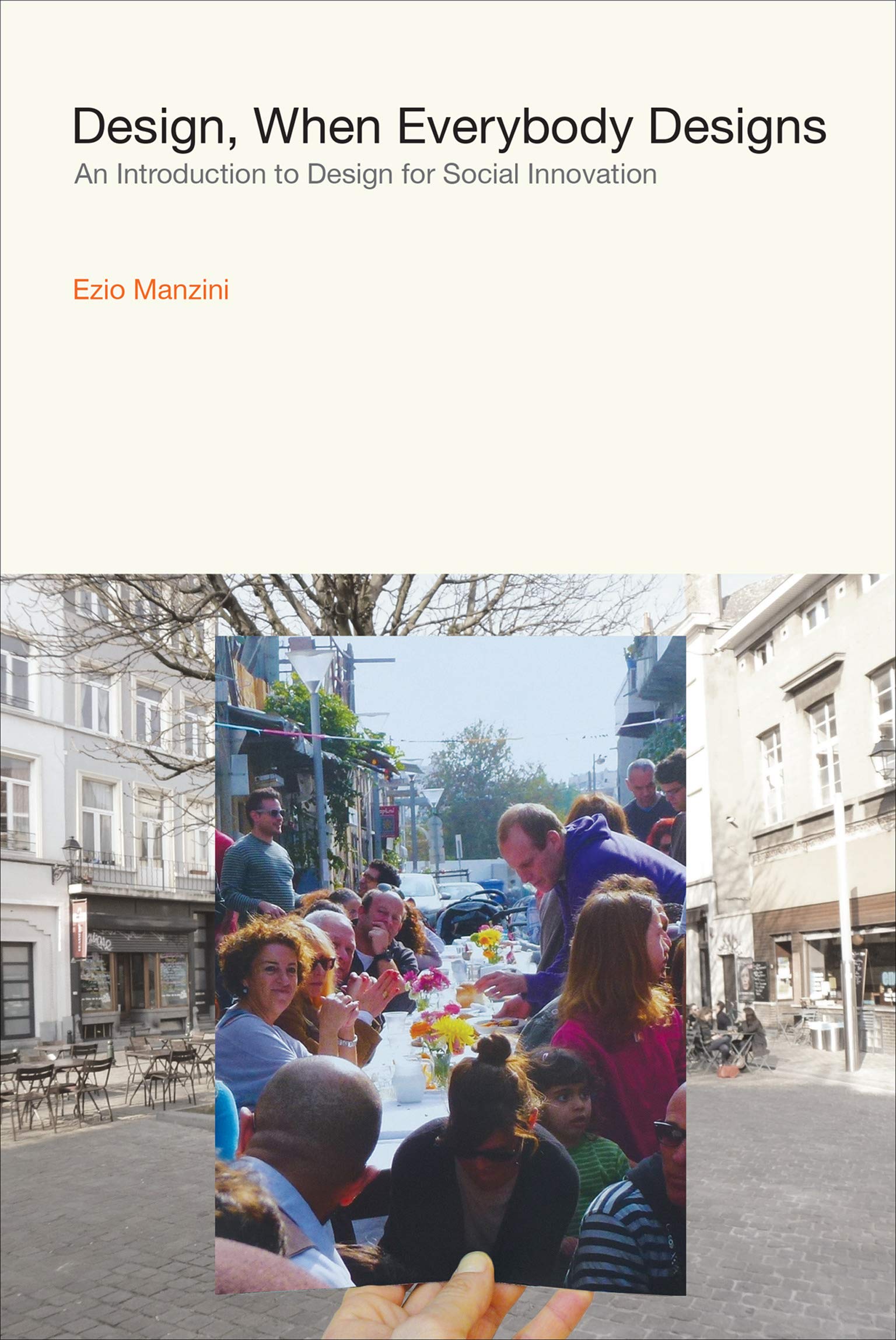 Design Social Innovation livre anglais sur le Design Thinking