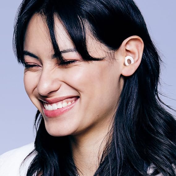 Loop Quiet Sleeping Earplugs, Super Soft Comfortable Silicone, Ear Plugs, Can Be Reused and Washed With Water, In-plane Soundproofing, Sound Insulation, Good Sleep, Comfortable Sleep, S, M, and L Eartips, 27 dB Reduction, Noise Canceling, Belgian Brand, White