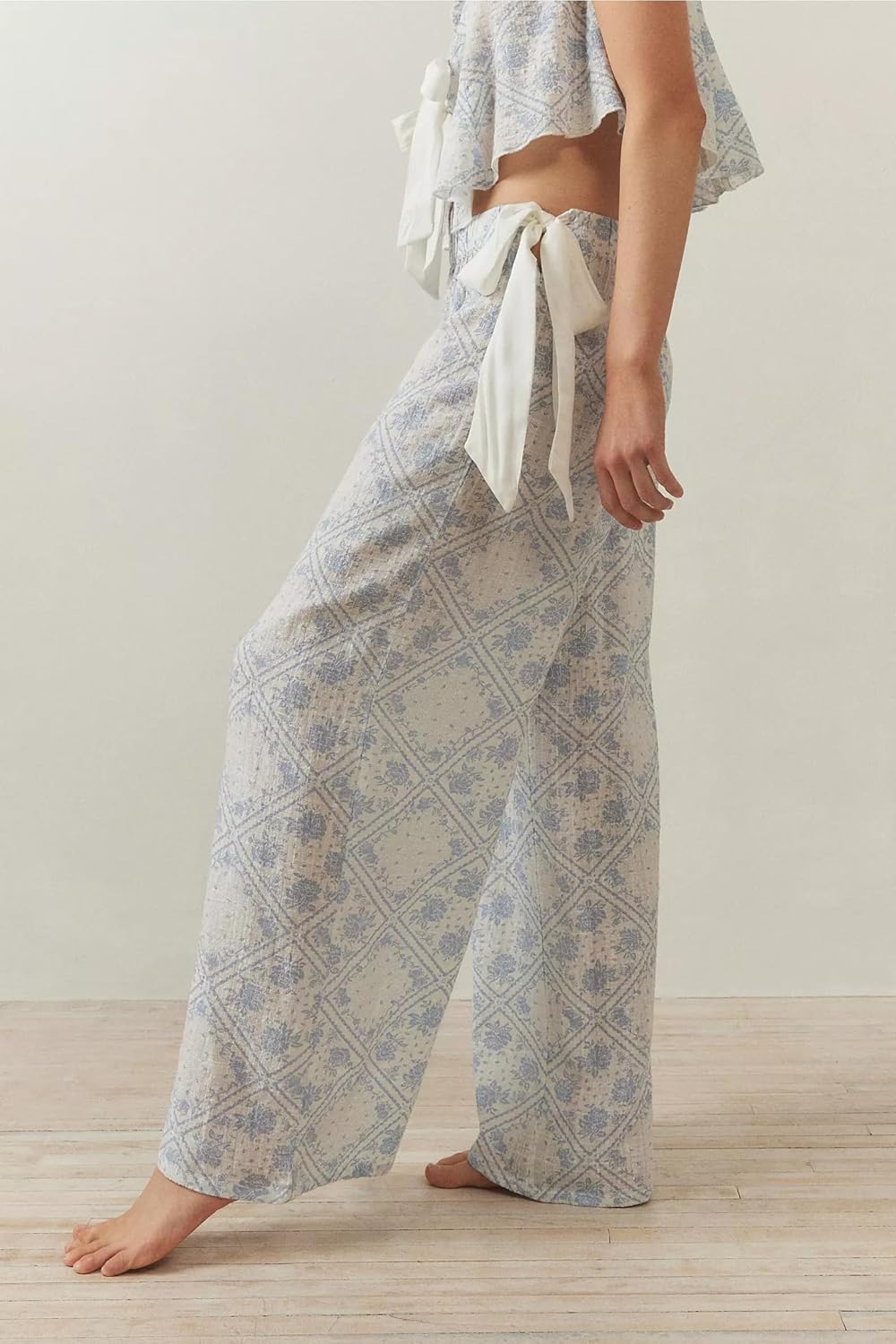 Adoeren Women Y2k 2 Piece Front Tie Pajama Ruched Ruffle Sleeveless V Neck Crop Tops Long Pants Loose Print Sleepwear Sets - Image 8