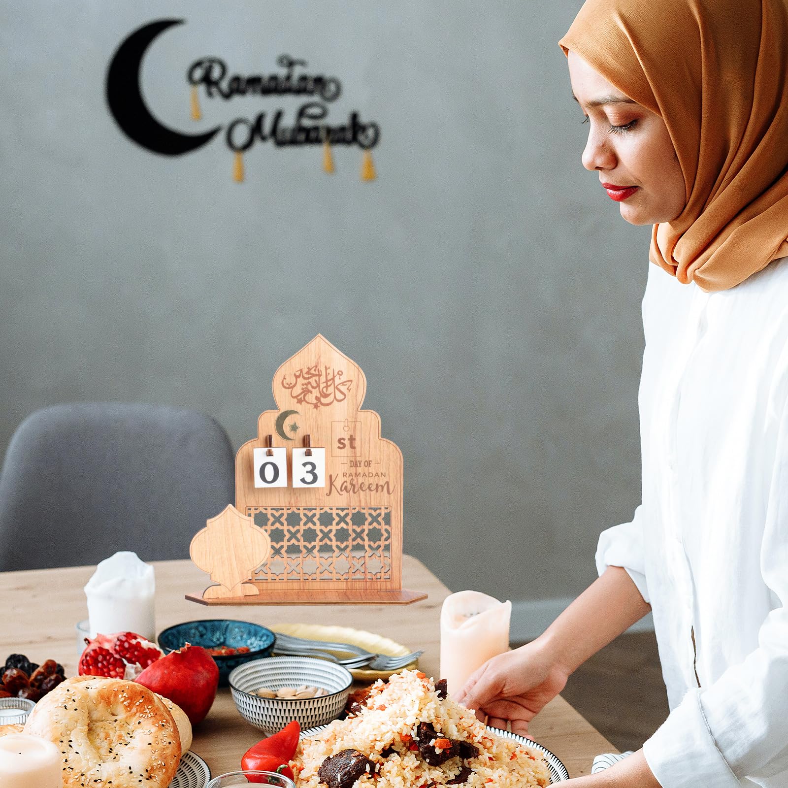 Calendario dell'Avvento in legno per il Ramadan, decorazione