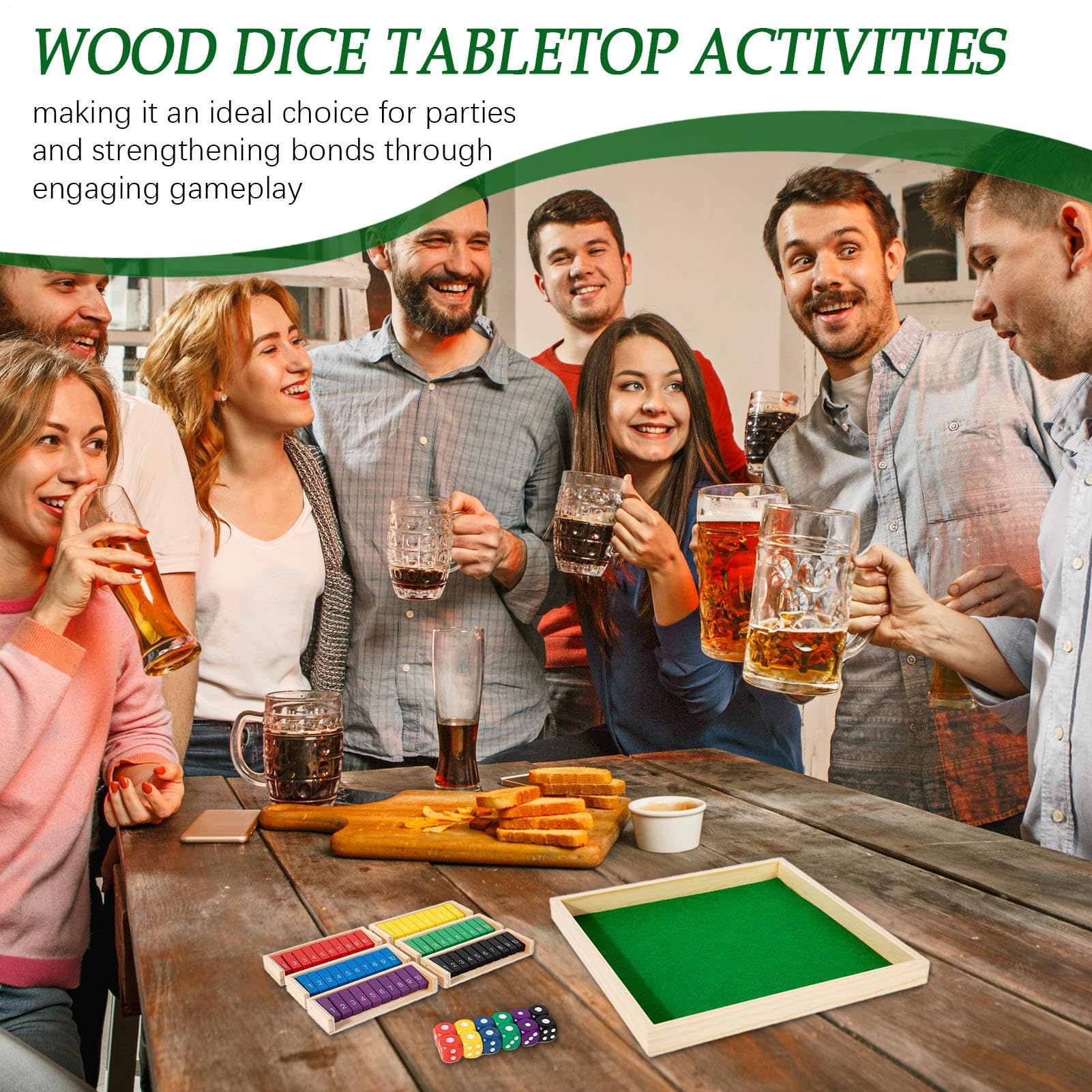 du plateau en bois avec dés et