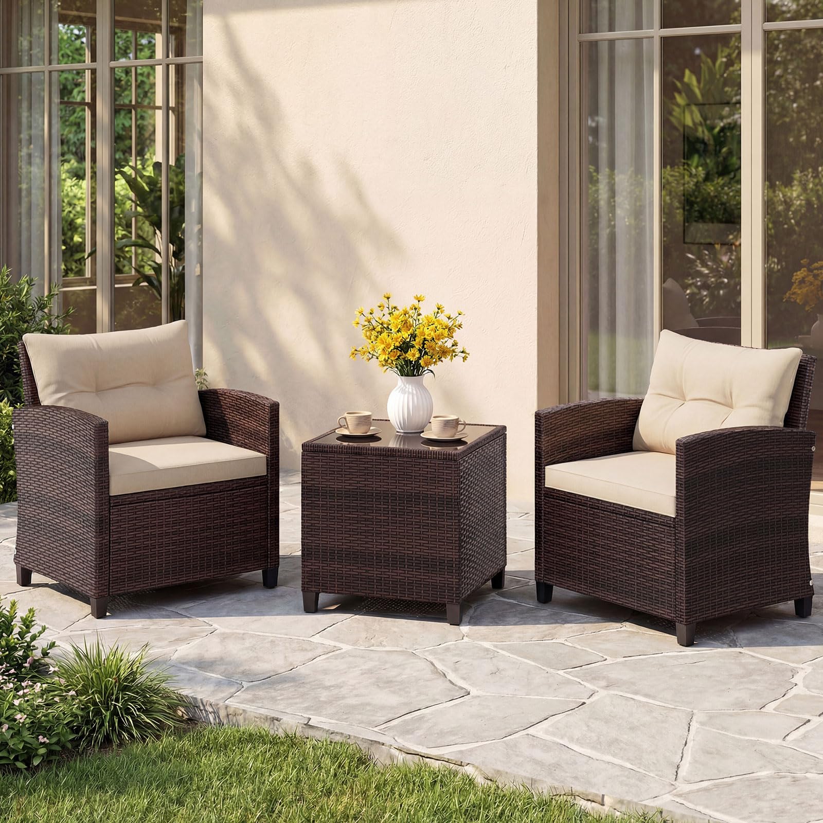 COSTWAY Conjunto Jardin Exterior de Ratán 3 Piezas, 1 Mesa Auxiliar de Vidrio Templado y 2 Sillas con Cojines, Muebles Jardin Terraza Balcon Exterior (Brown)
