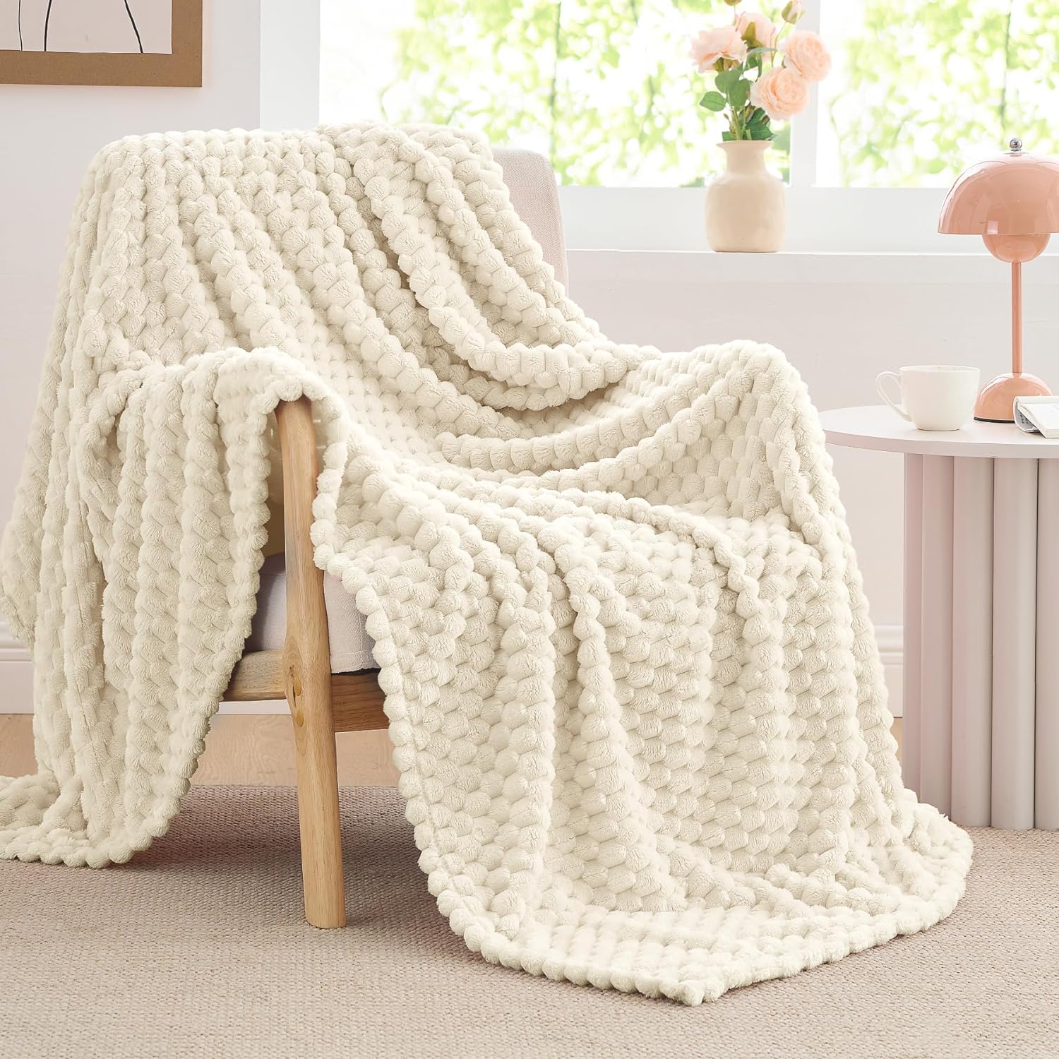 BEDELITE Fleece Blanket Twin for Bed Couch, 3D Jacquard Decorative Cream Throw, Soft Cozy Warm Plush Fuzzy, 60x80Inches Cream Twin(60"x80")