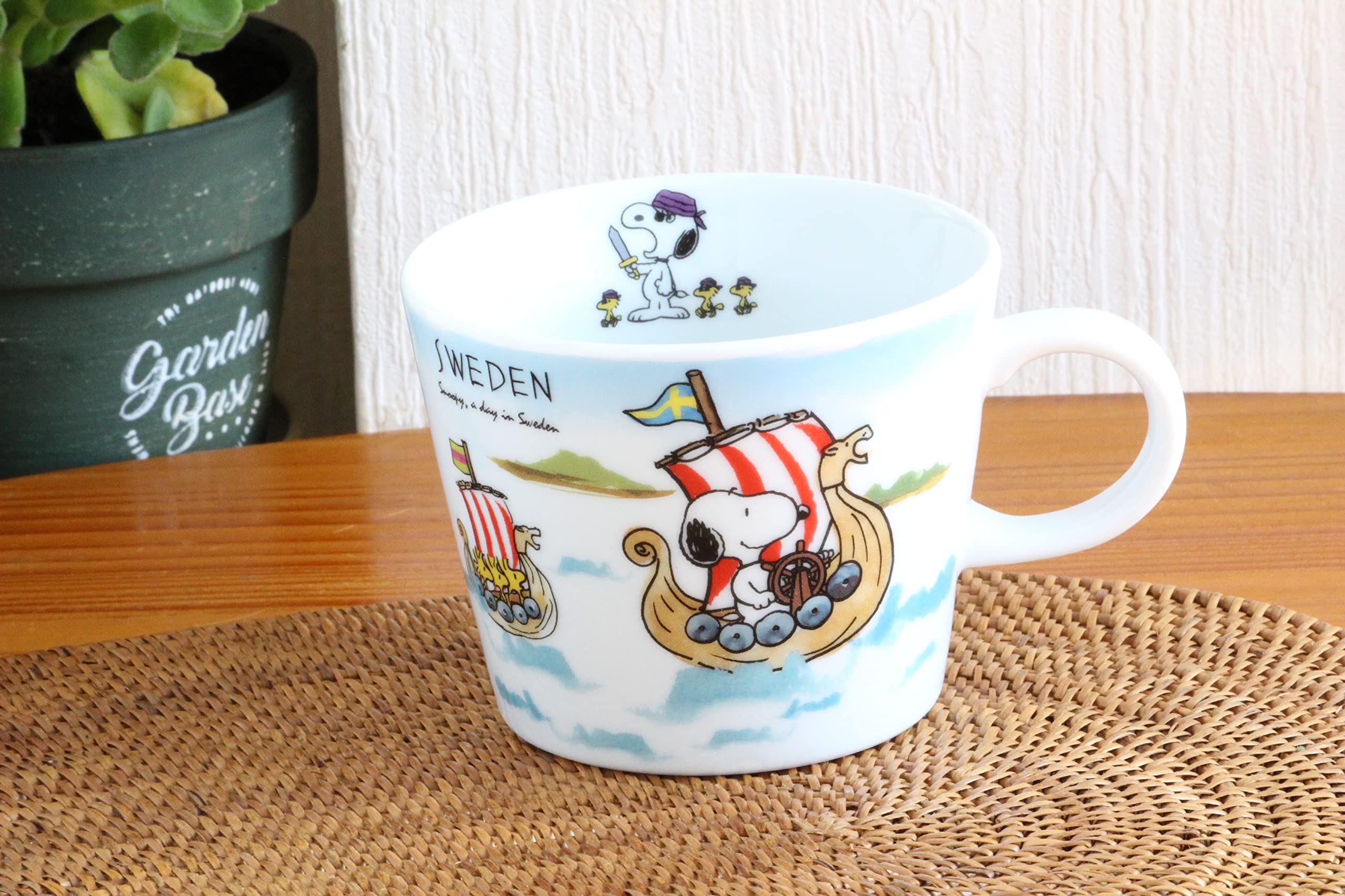 Amazon.com: シミズ陶業(Shimizutougyou) Shimizu Pottery Snoopy