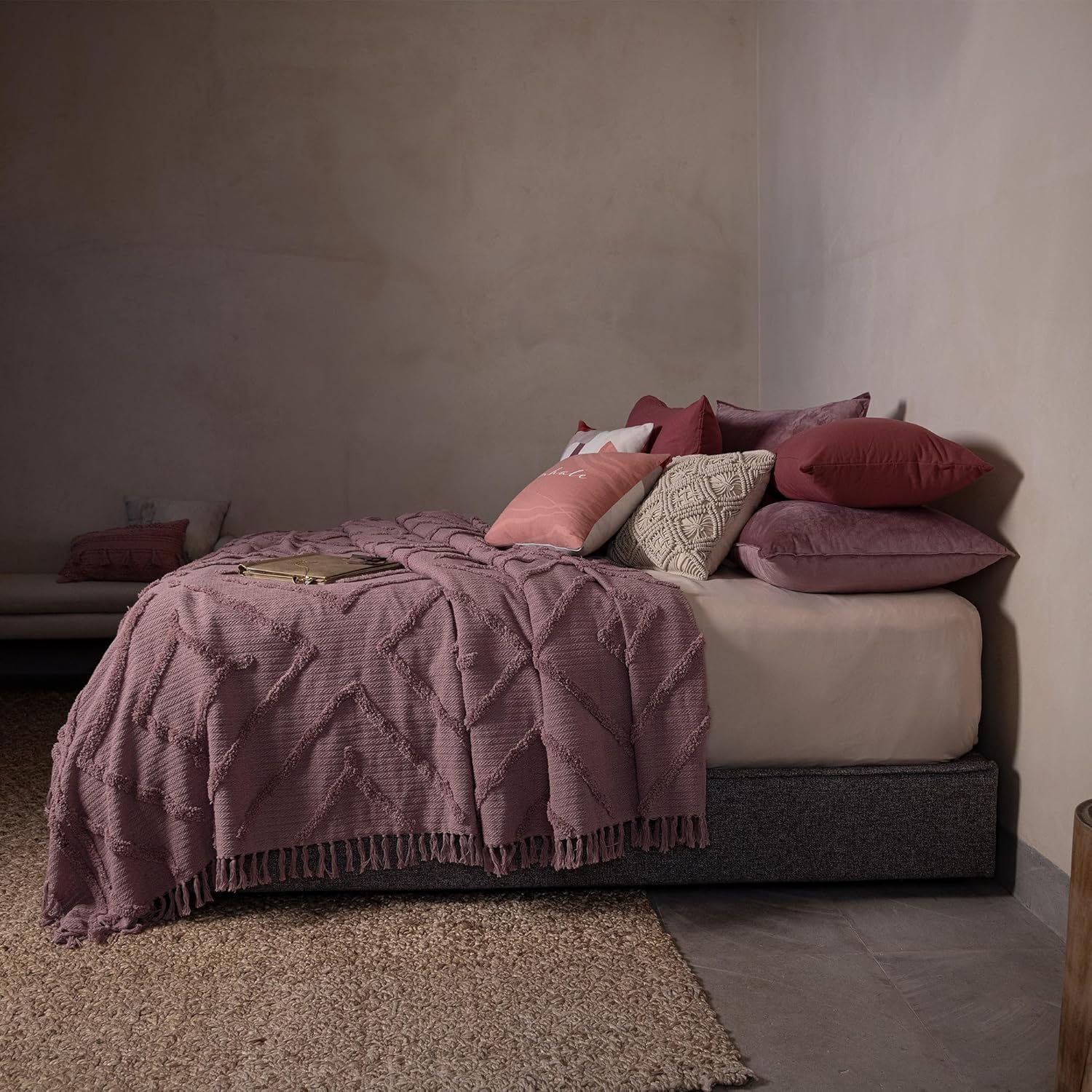 Lilac Luxe Fringed Elegance King Size XL Comforter