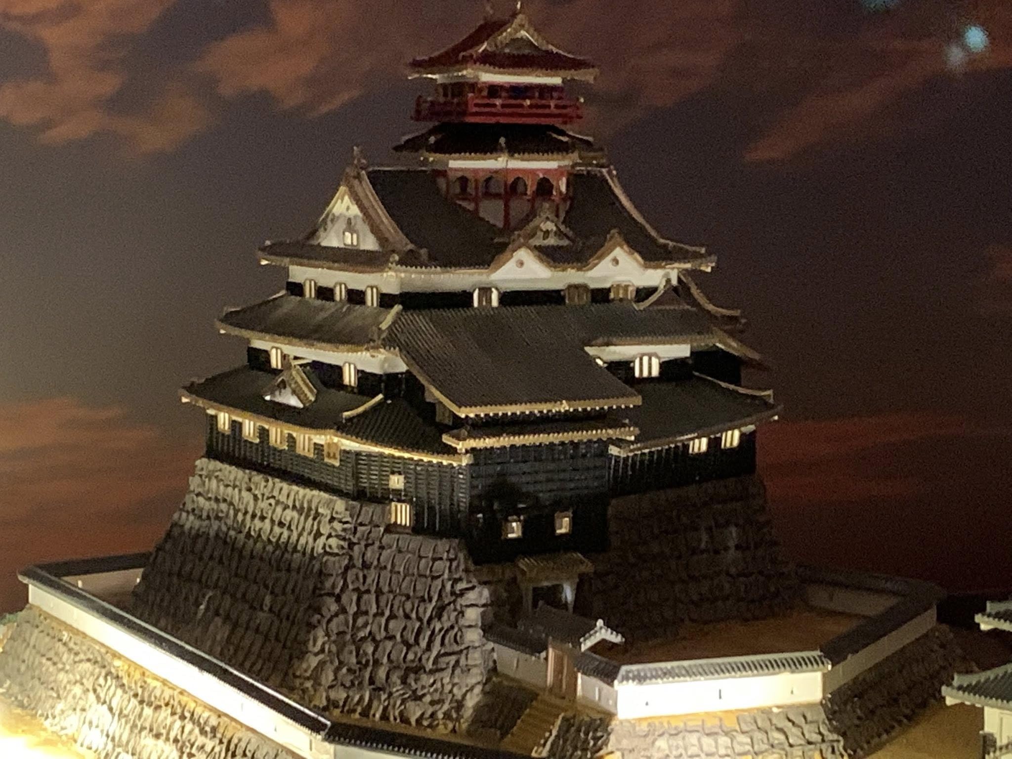 Amazon | [完成品] 日本100名城 安土城天守閣1/360サイズ お城 模型