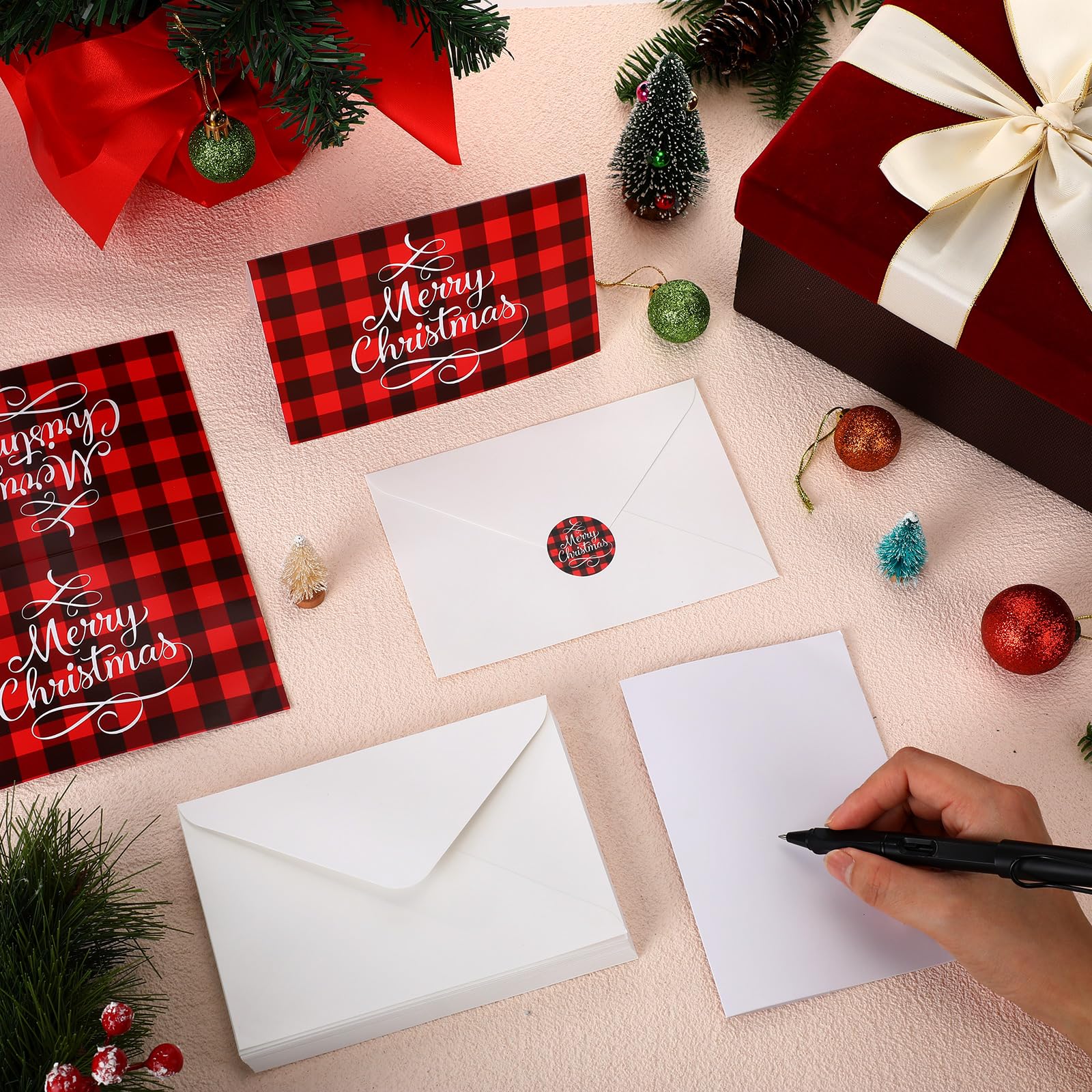 Qilery Lot de 50 cartes de vœux de Noël pliables avec enveloppes et autocollants, cartes cadeaux pour amis, collègues, fournitures d'invitation de vacances, 10,2 x 15,2 cm