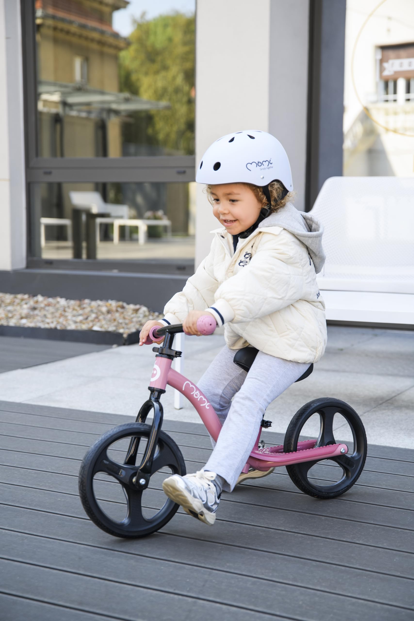 Momi Bicicletta senza pedali ISOKA per bambini 2+ anni (max 35 kg), telaio in metallo leggero 3,5 kg, regolazione altezza manubrio e sella senza attrezzi, ruote in gomma TPR con LED