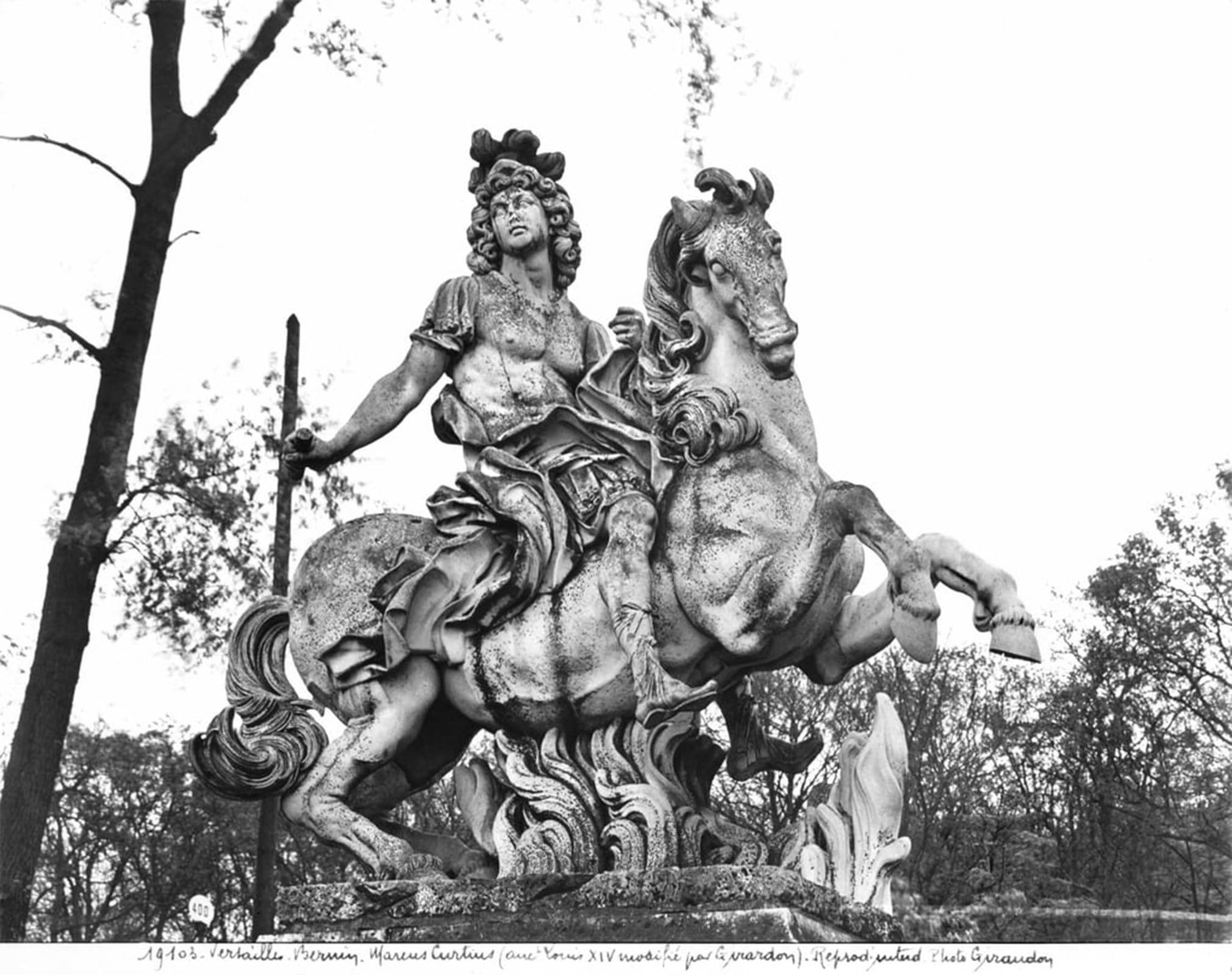 POSTERIIk Famous Animal Posters Vintage Picture Equestrian Statue of Louis Xiv by Gian Lorenzo Bernini Modern Wall Decor for Home Decor 60x90cm