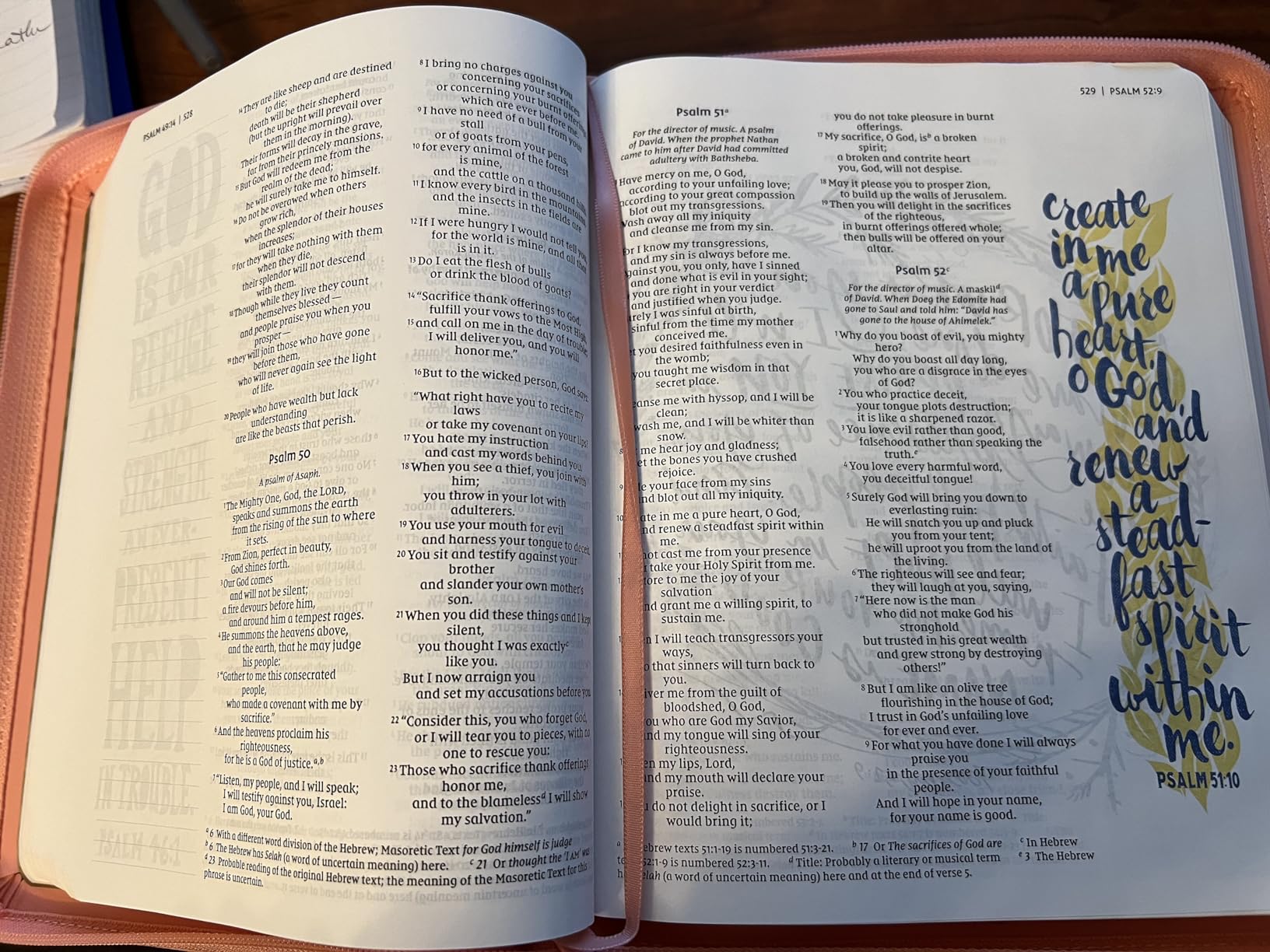 NIV, Beautiful Word Bible for Girls, Updated Edition, Leathersoft