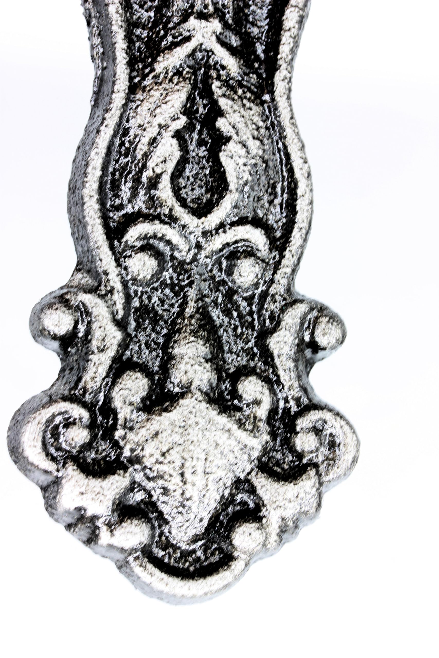 UHRIG cruz de pared de hierro macizo, crucifijo de hierro forjado para colgar, cruz cristiana para la pared, 25cm de altura. (negro antiguo/plata)