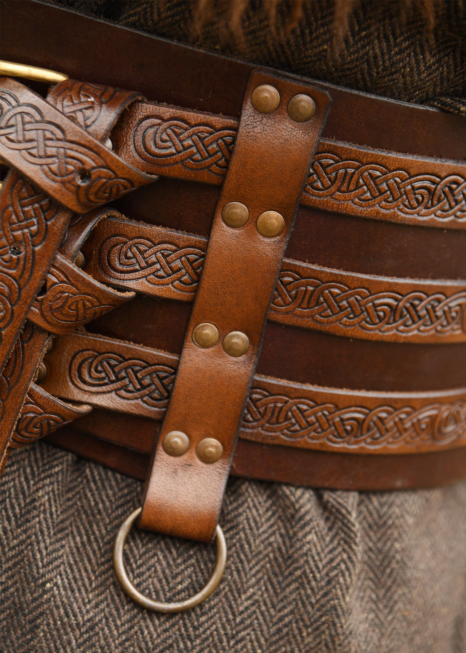 Battle-Merchant - Wikinger Gürtel aus echtem Leder mit Prägung - Unisex - Ideal für Mittelalter LARP und Fantasy Cosplay