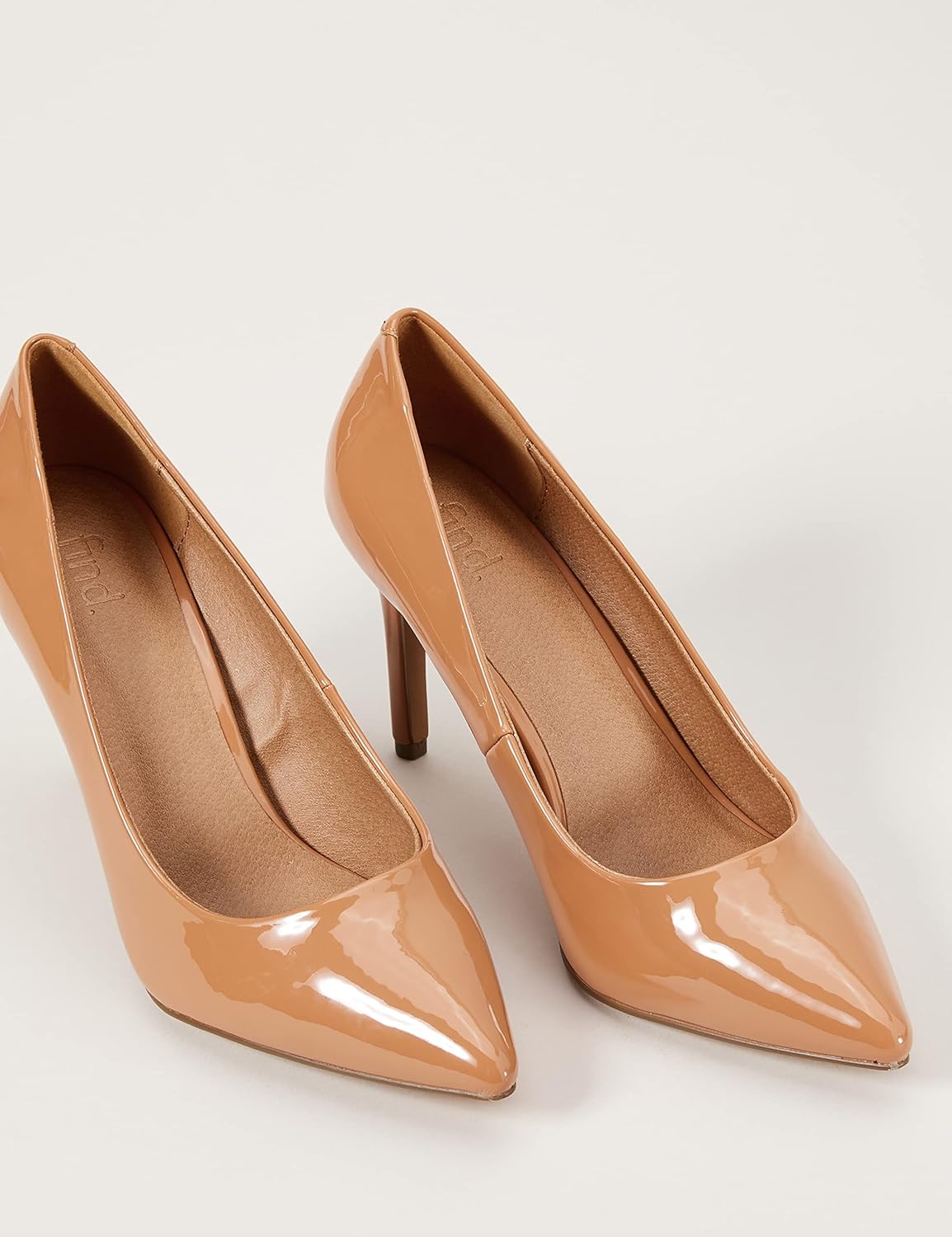 Amazon Brand - find. High Heel Point Court Closed Toe, Braun (Praline (Nude), 6 UK