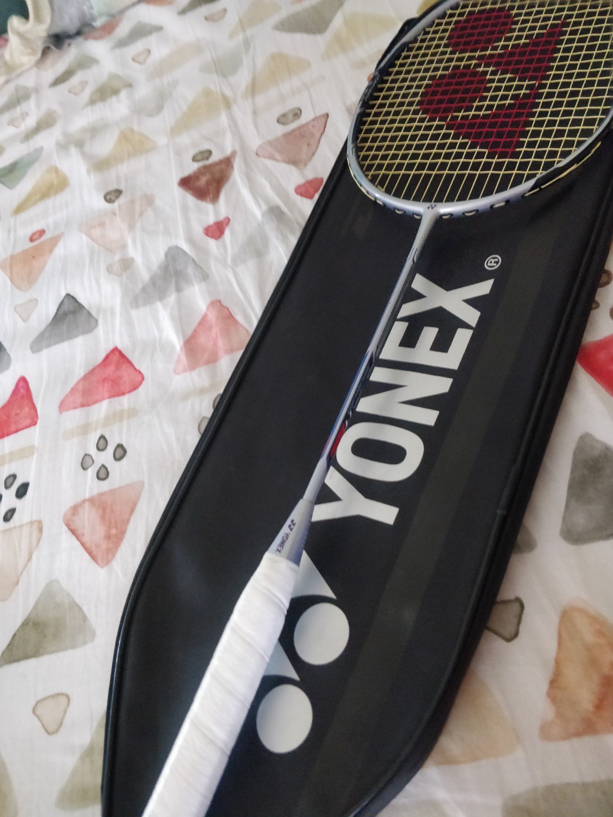 YONEX Graphite Duora 77 LCW Strung Badminton Racquet ( Jewel Blue , G4 ...