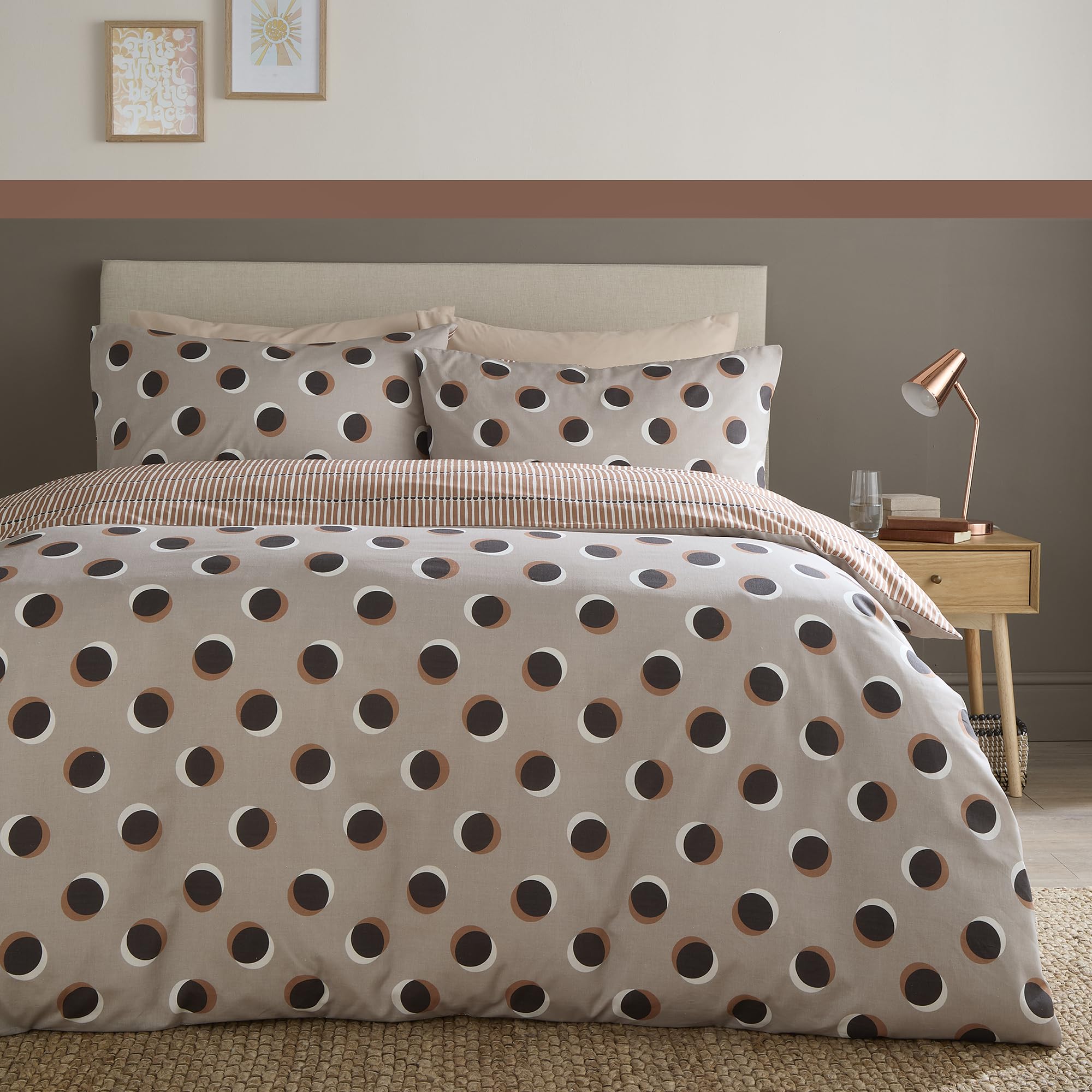 Fusion Polka Spots Duvet Cover Set King 230 x 220cm – Natural Polycotton Easy Care Bedding with Playful Spot Print, Includes 2 Pillowcases