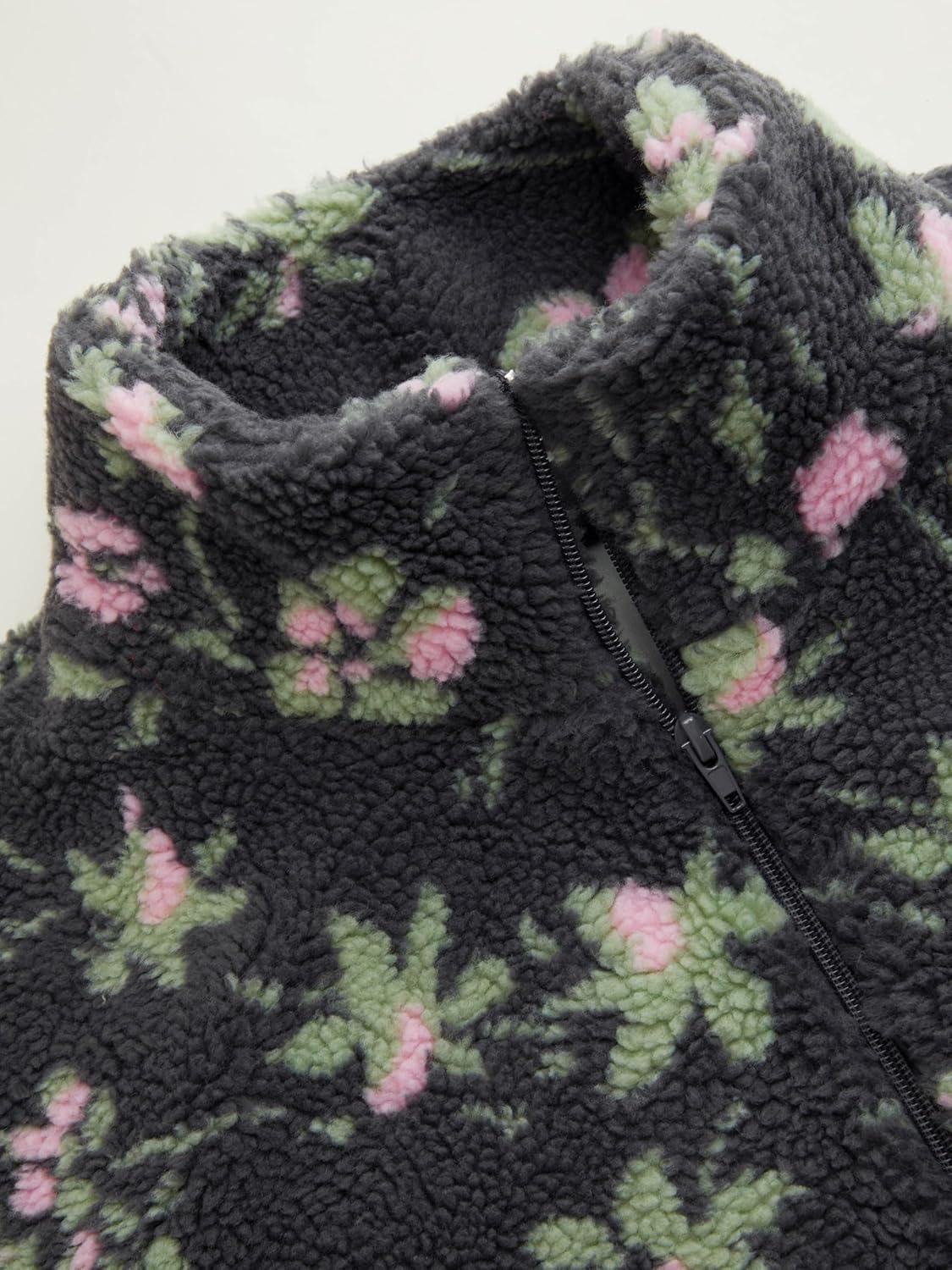 CIDER Sherpa Jacket Women Fleece Jacket Turtle Neck Floral Cropped Graphic Zipper Jacket for Winter