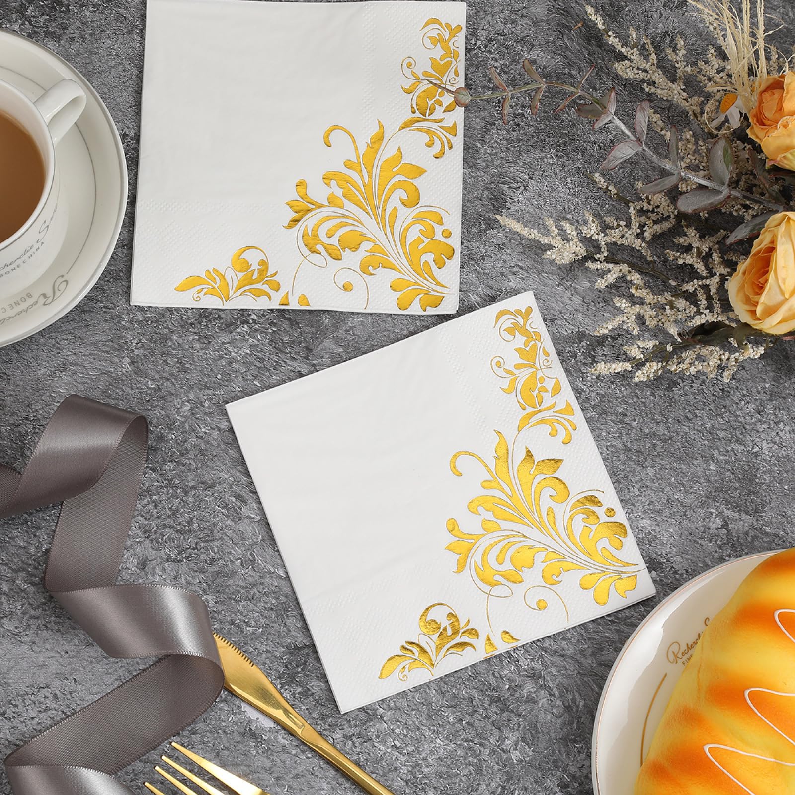 Tovaglioli di Carta Retro Oro Bianco Tovaglioli per Decoupage Decorati Tovaglioli Bar Compleanno Carta Lgienica Tovagliolo Decorazione Da Tavola Usa e getta Per Matrimoni Feste 30 Packs(33x33cm)