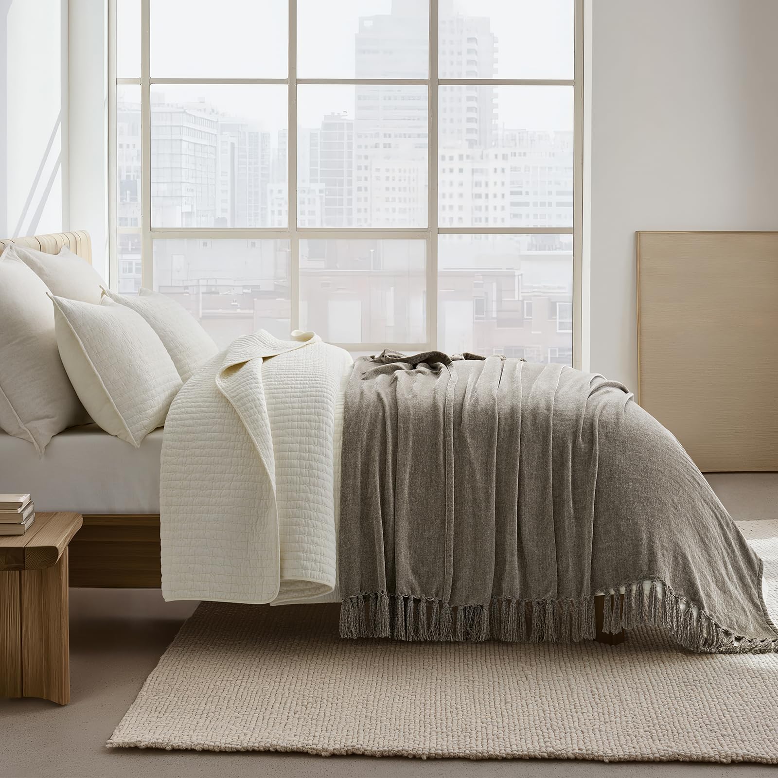 EverGrace Queen Throw