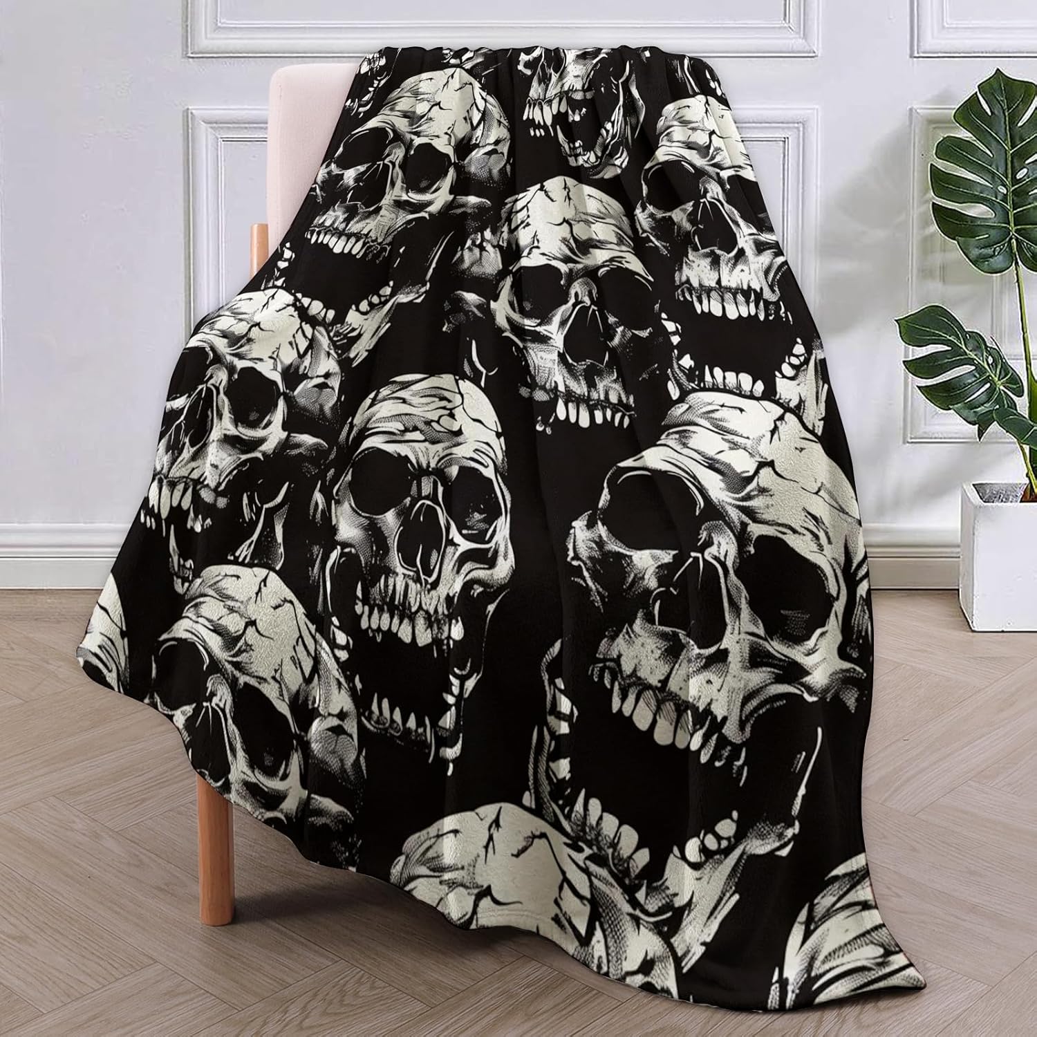Skull Pattern Blanket, Gothic-Themed Fleece Throw with Detailed Skull Design, Soft Cozy Lightweight Blanket, for Halloween and Gothic Decor Enthusiasts, 50x60 in,Decor - Image 2