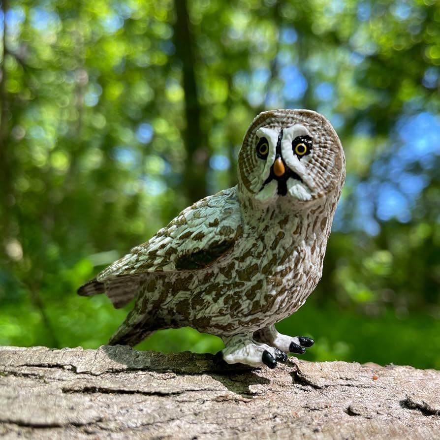 Amazon.com: Safari Ltd. Great Grey Owl Figurine - Realistic