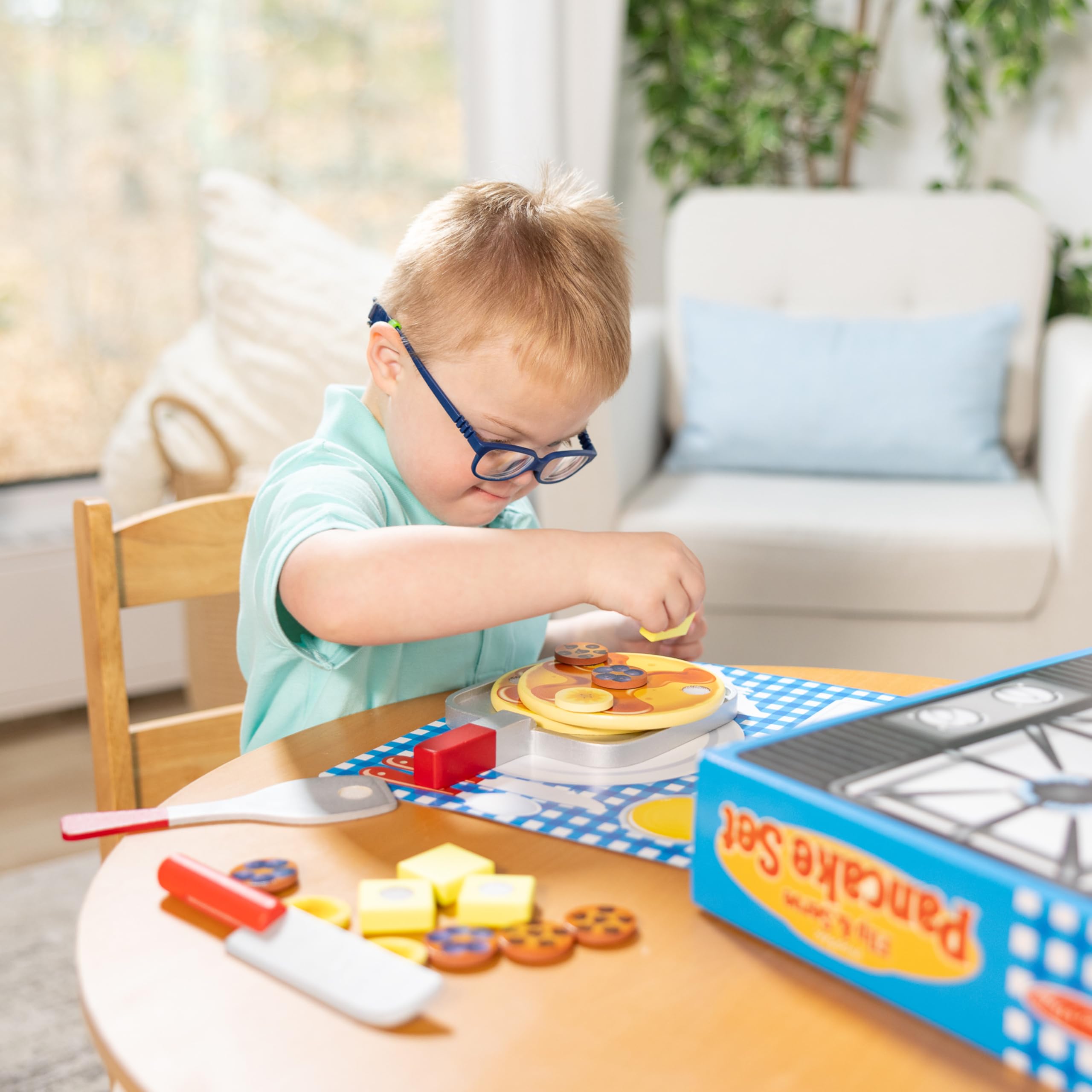 Juego de panqueques Flip and Serve (19 pcs) - Comida de madera para el desayuno 2
