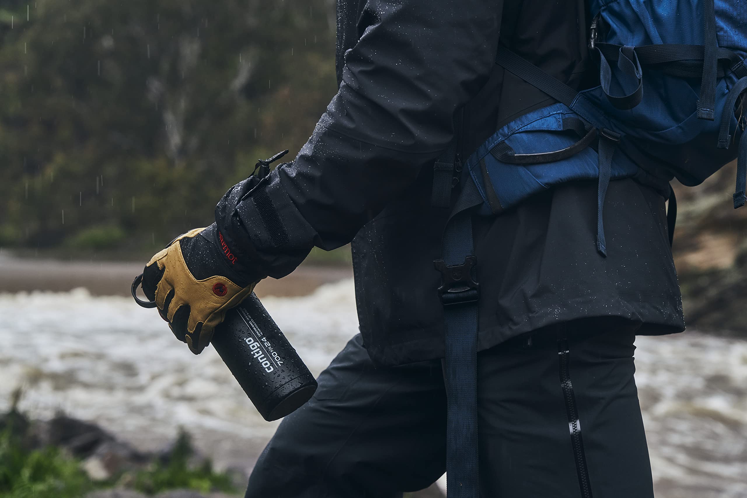 Contigo Fuse Edelstahl Trinkflasche, 100% auslaufsicher, große Wasserflasche mit breitem Schraubverschluss, hält Getränke bis zu 30 Stunden kalt, Premium Outdoor Thermoflasche, 700 ml