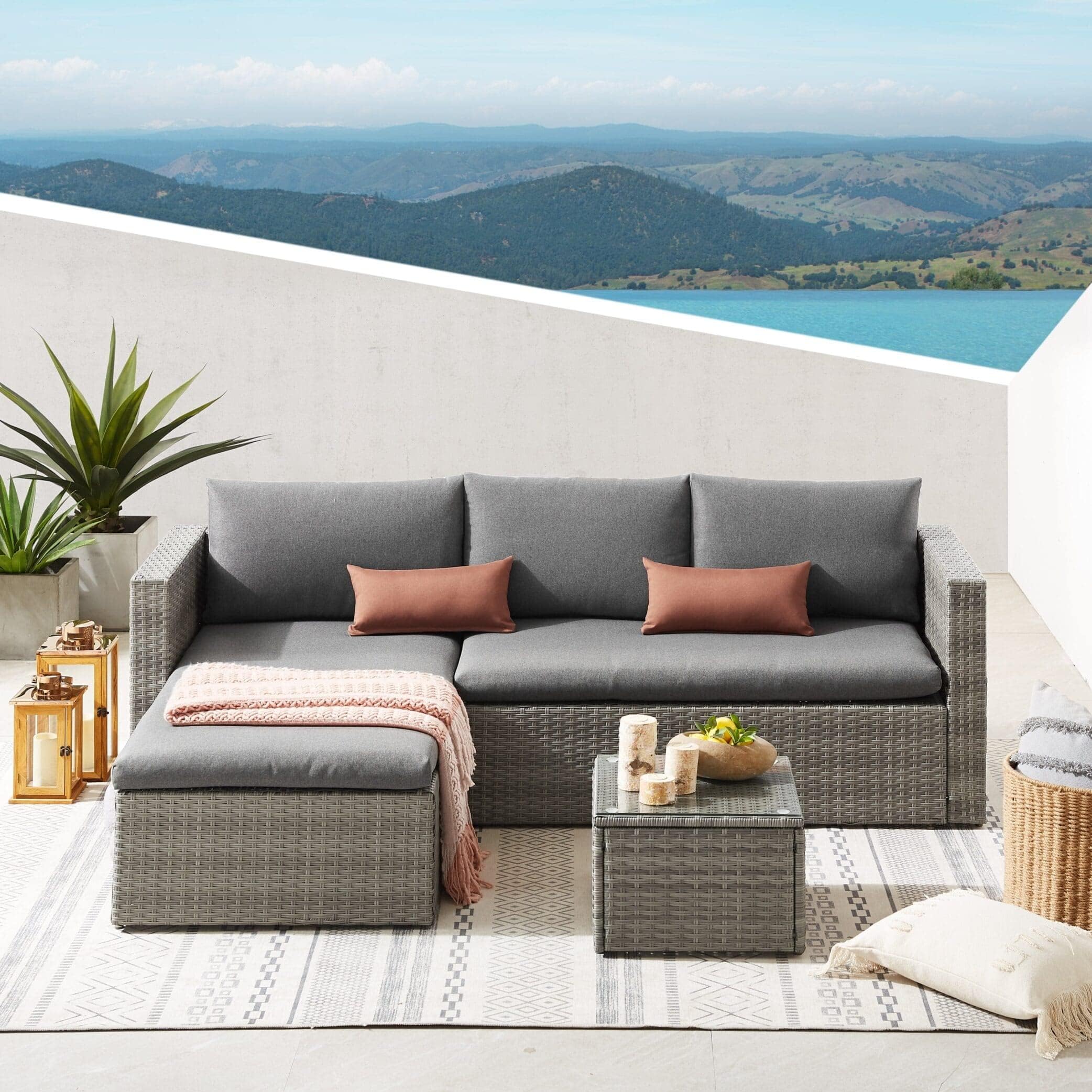 EVRE Malibu Rattan Garden Furniture Set and Coffee Table Patio