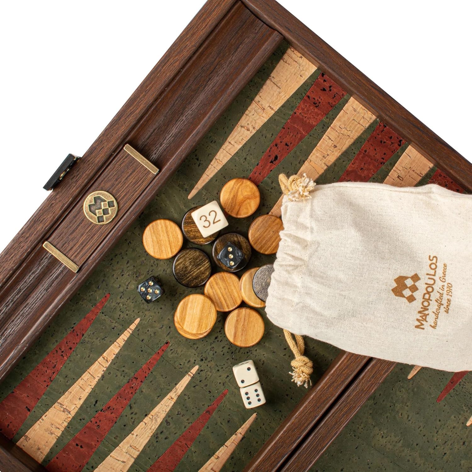 Manopoulos Ensemble de backgammon de luxe en liège naturel vert à carreaux en bois d'olivier – Ensemble haut de gamme fait à la main en Grèce par des experts (30 x 17 cm fermé), adultes 14+