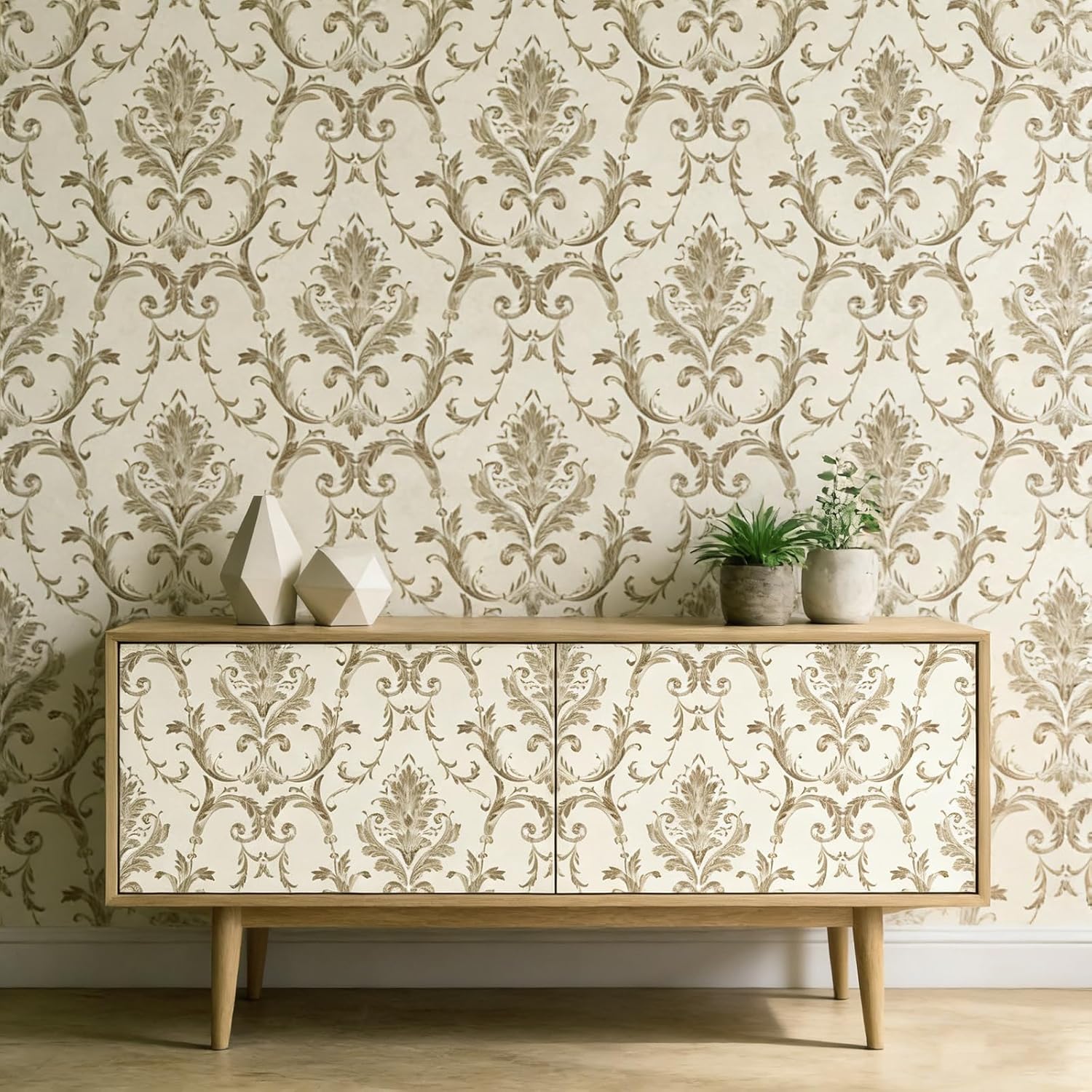 Vintage Damask Peel and Stick Wallpaper, Self Adhesive Removable Vinyl Wall Covering, Cream and Gold, Traditional Style, 44cm x 300cm (17.3" x 118"), for Bedroom, Living Room