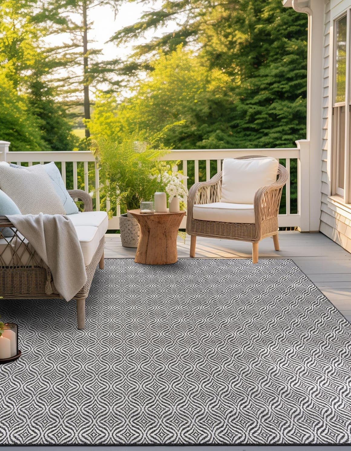 Unique Loom Outdoor Trellis Collection Area Rug - Deco Trellis (10' Square Charcoal/Ivory)